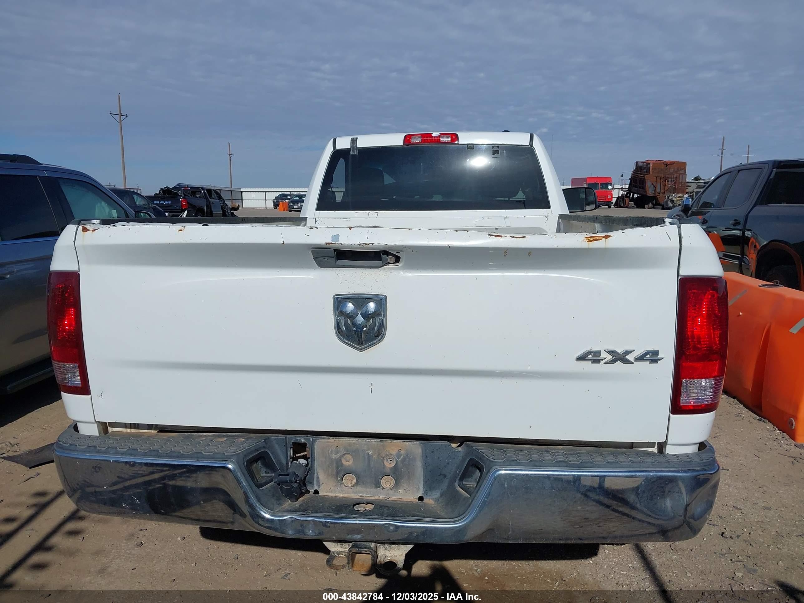 RAM 2500 image 6