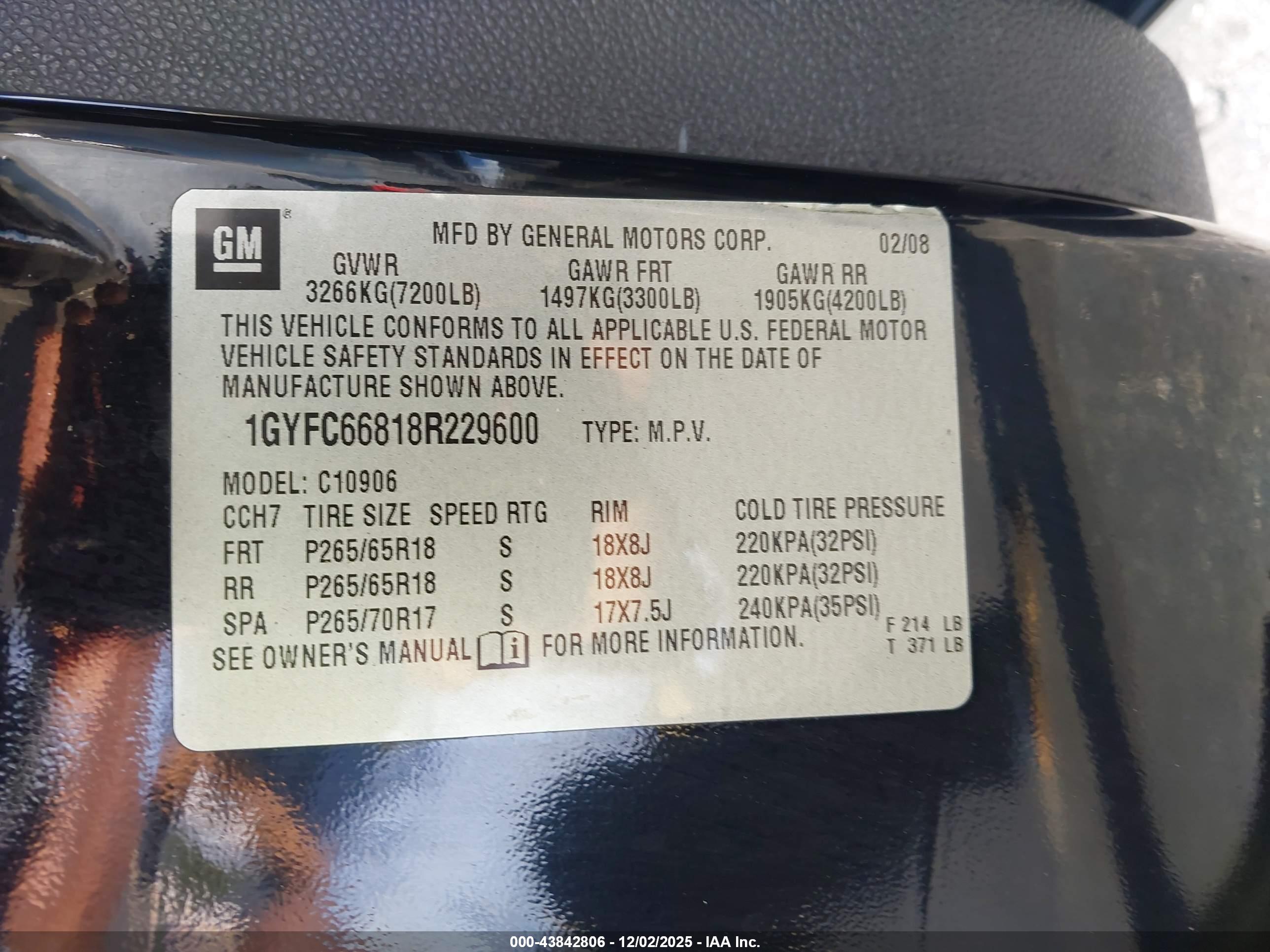 CADILLAC ESCALADE image 9