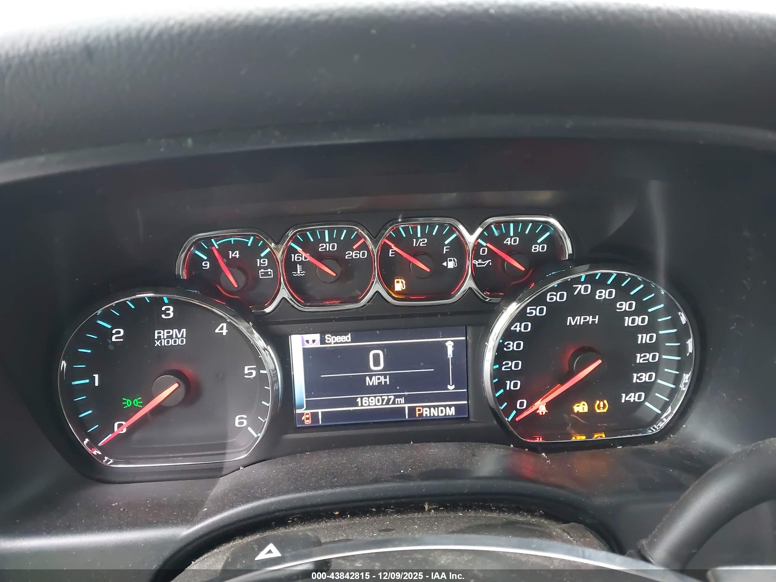 CHEVROLET SILVERADO image 7