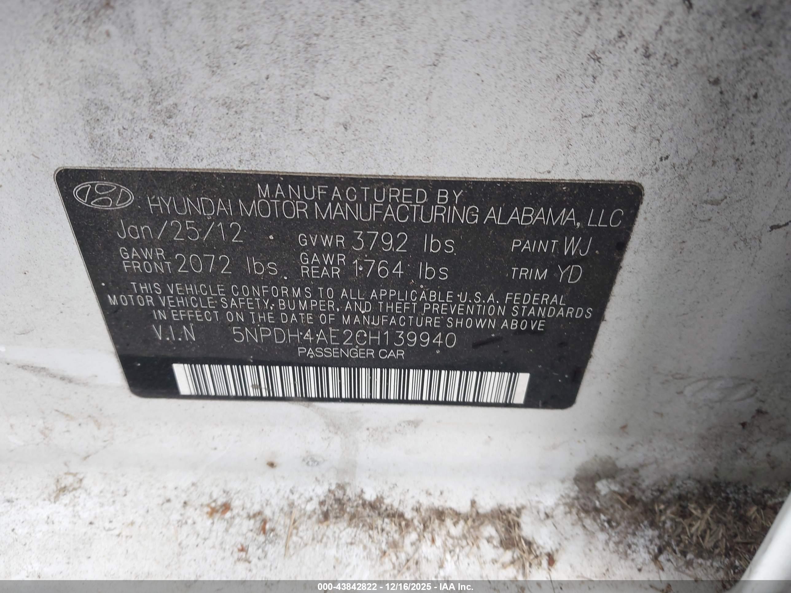 HYUNDAI ELANTRA image 9
