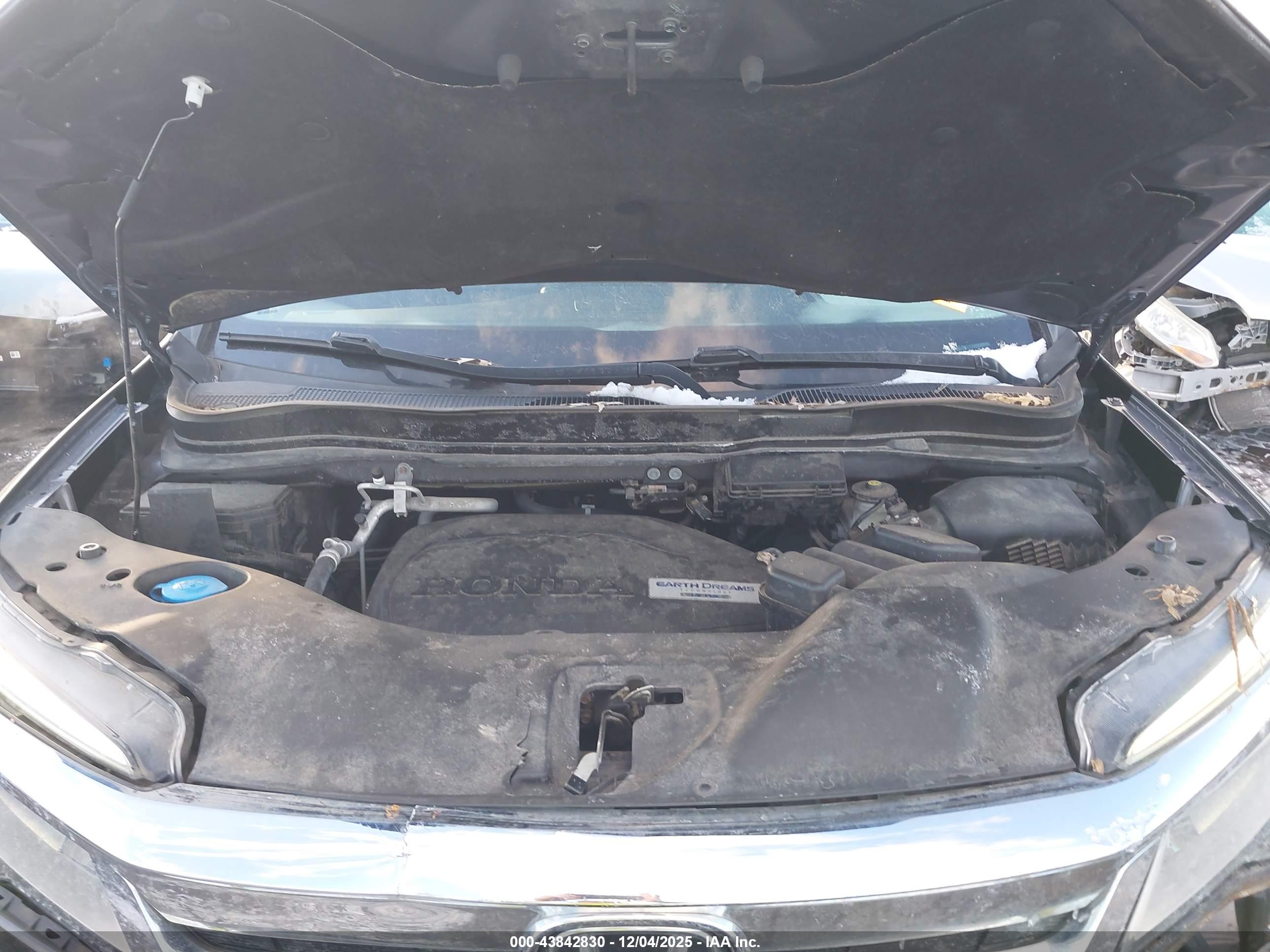 HONDA PILOT image 10