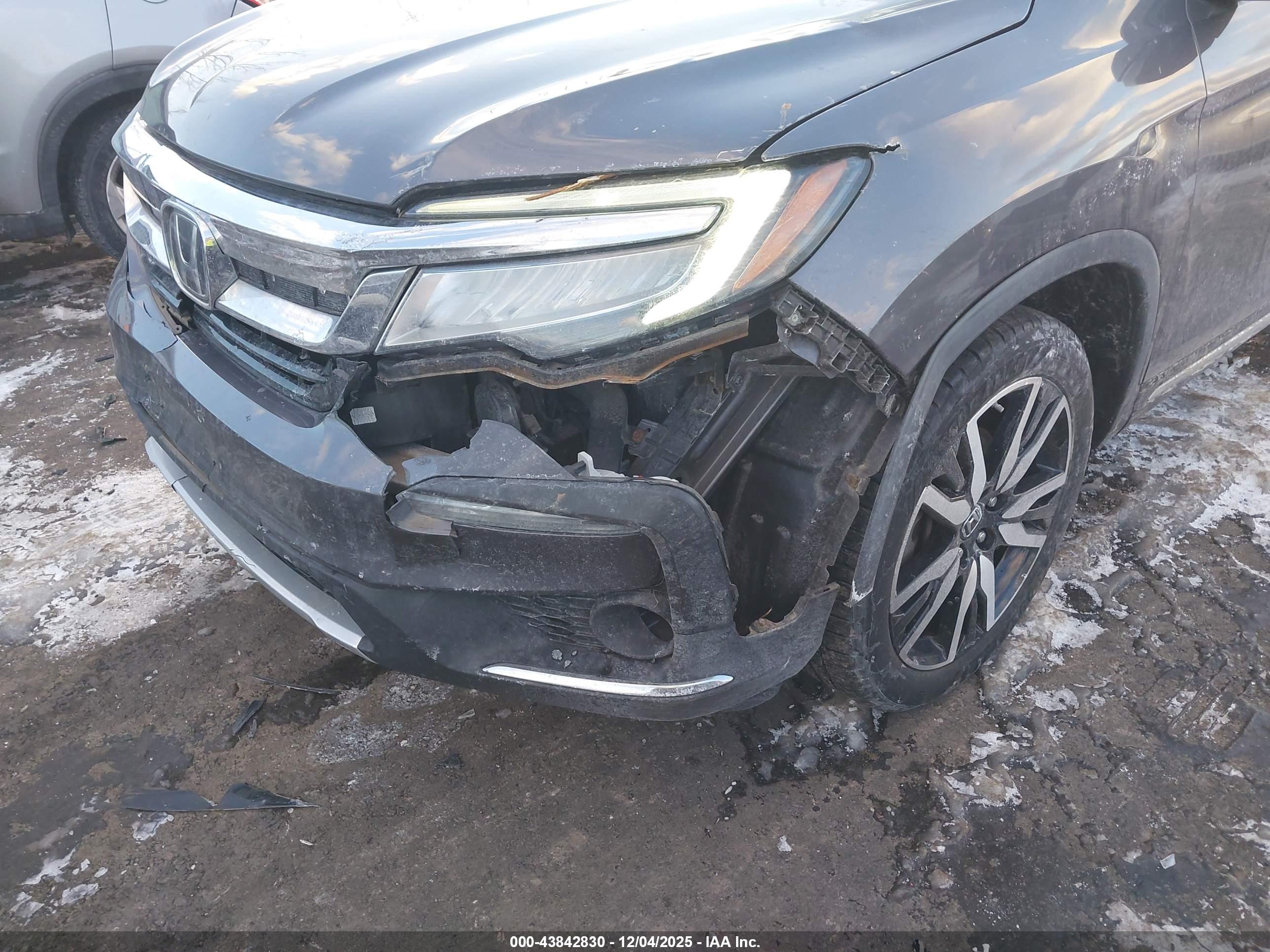 HONDA PILOT image 6