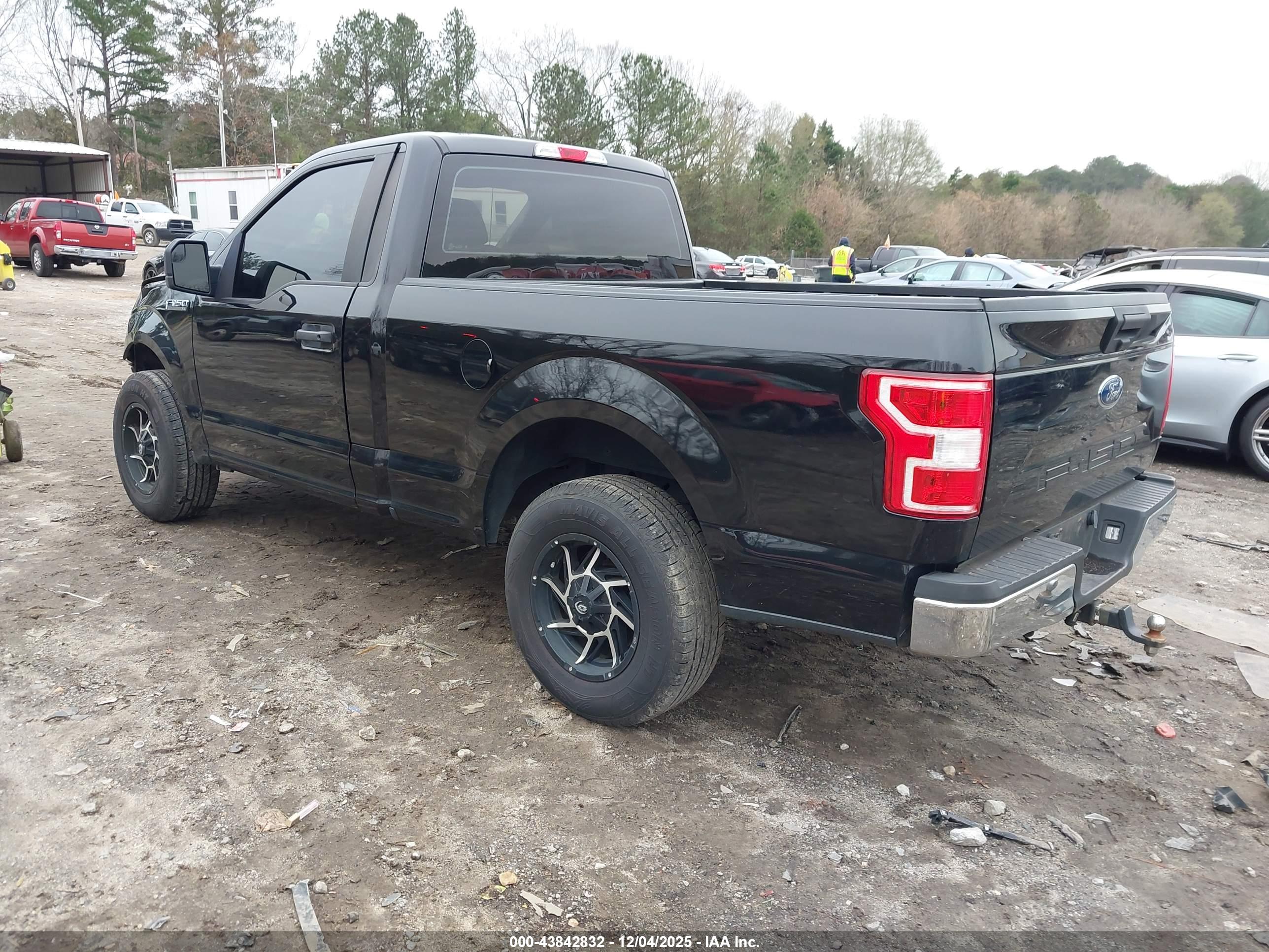 FORD F-150 image 3
