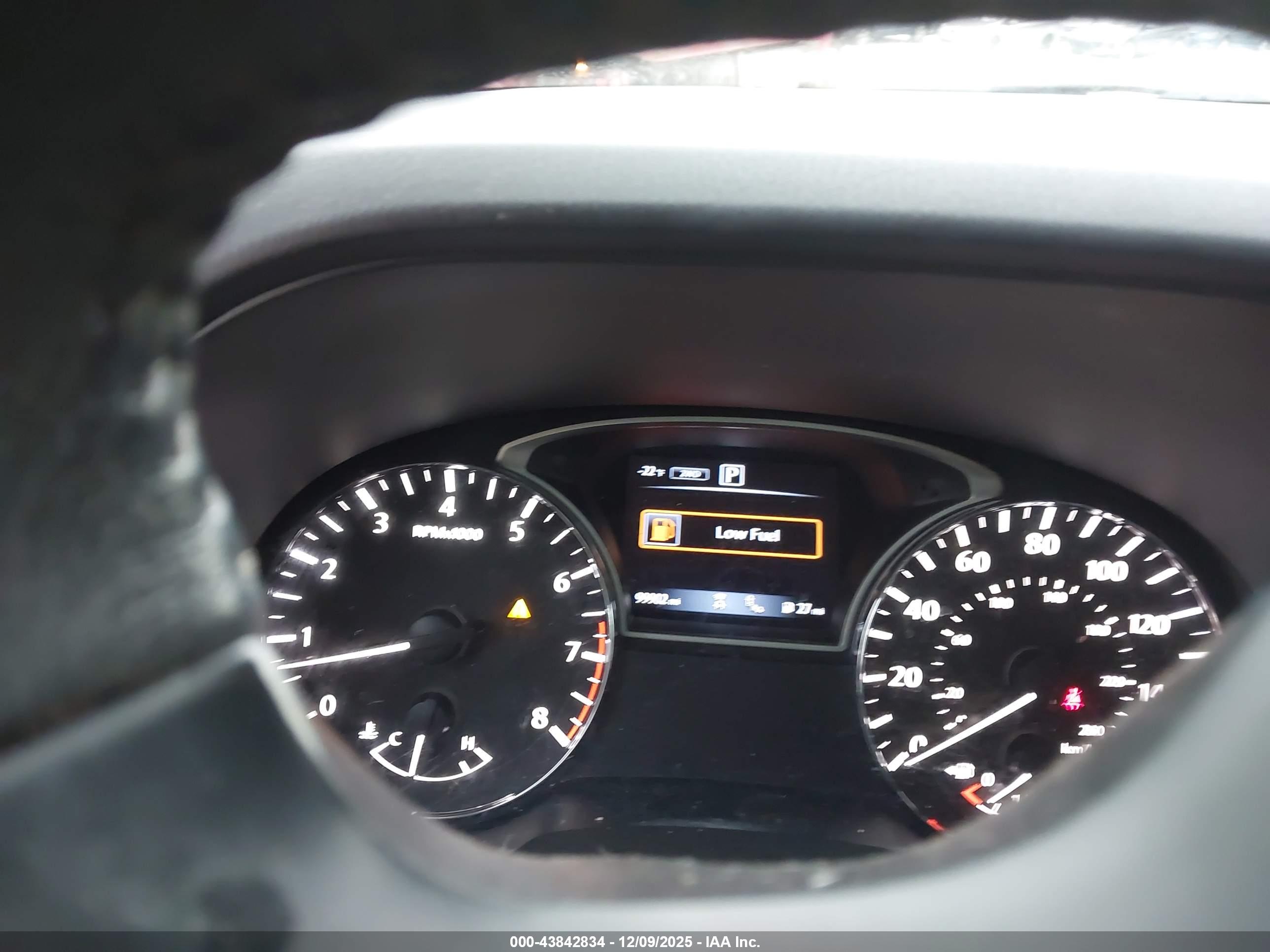 NISSAN PATHFINDER image 7