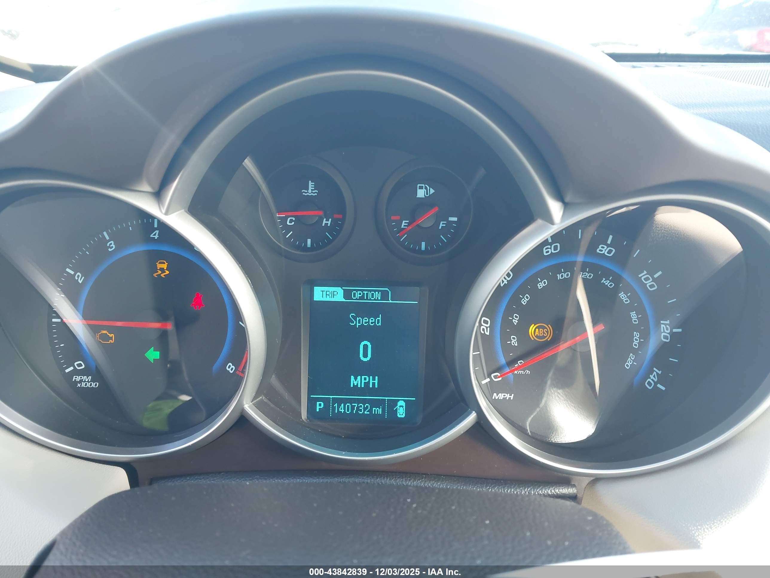 CHEVROLET CRUZE image 7