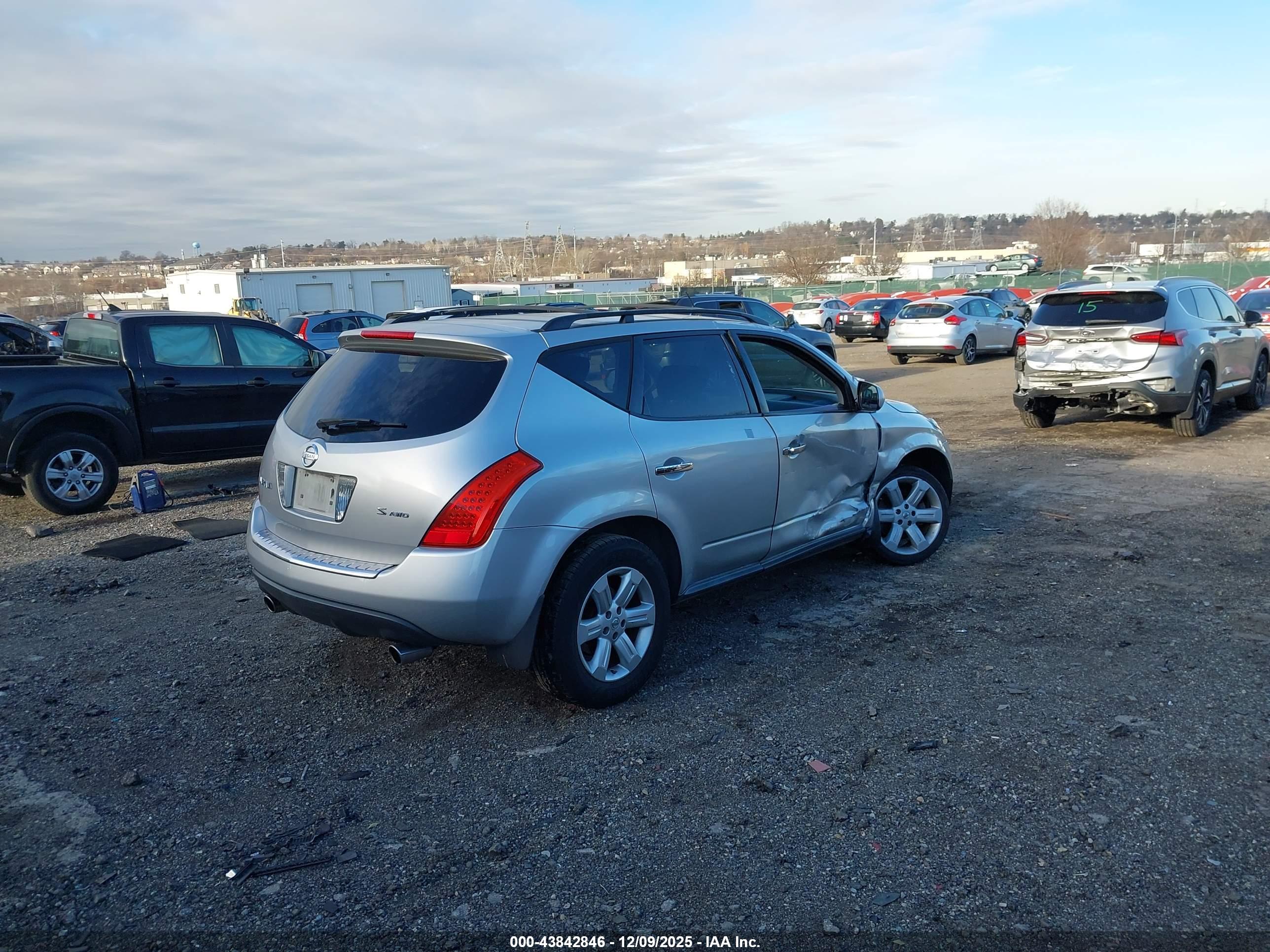NISSAN MURANO image 4