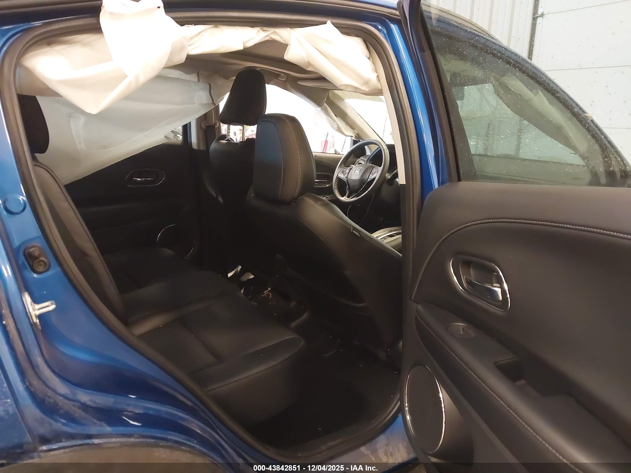 HONDA HR-V image 8