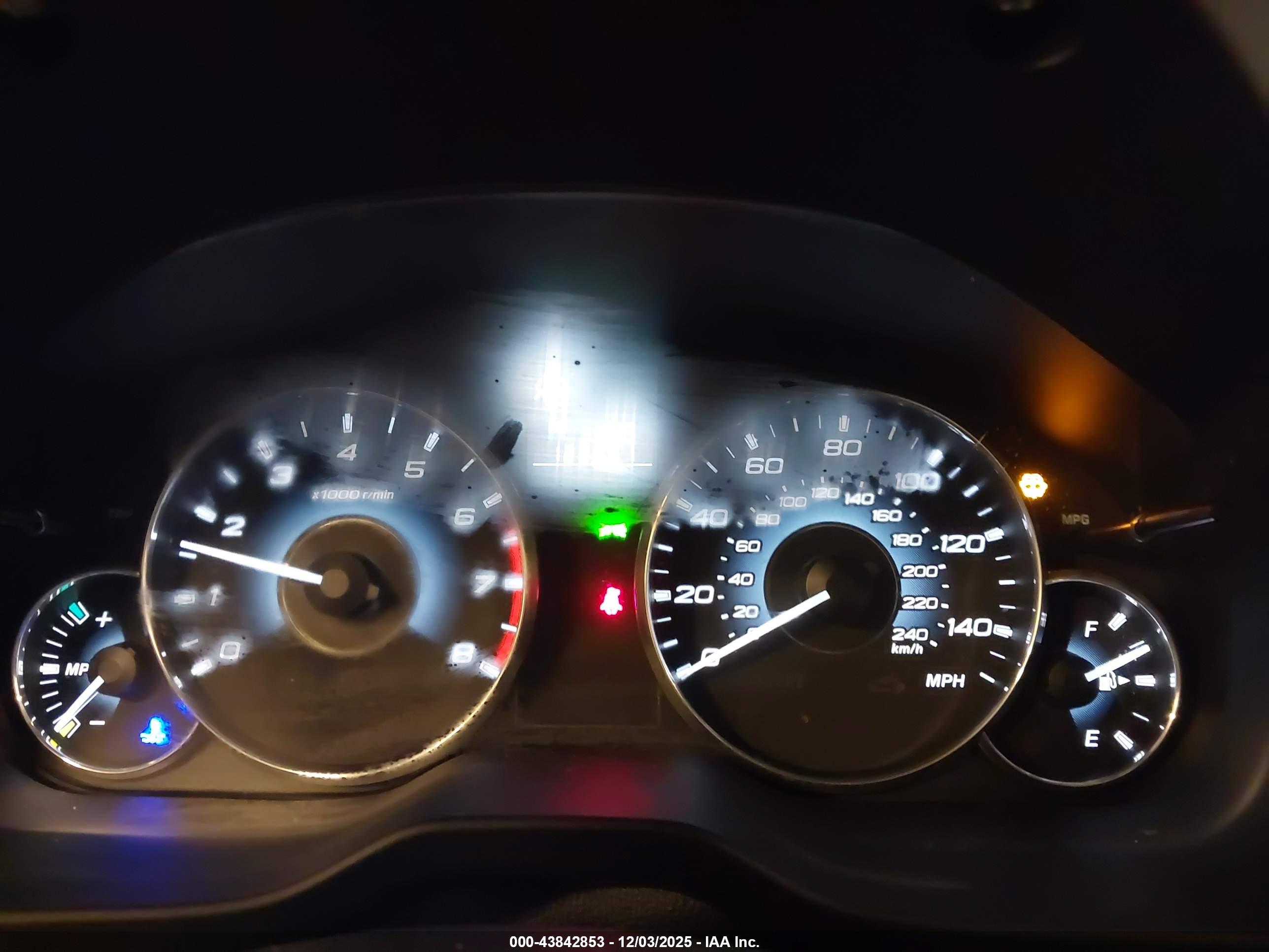 SUBARU OUTBACK image 7