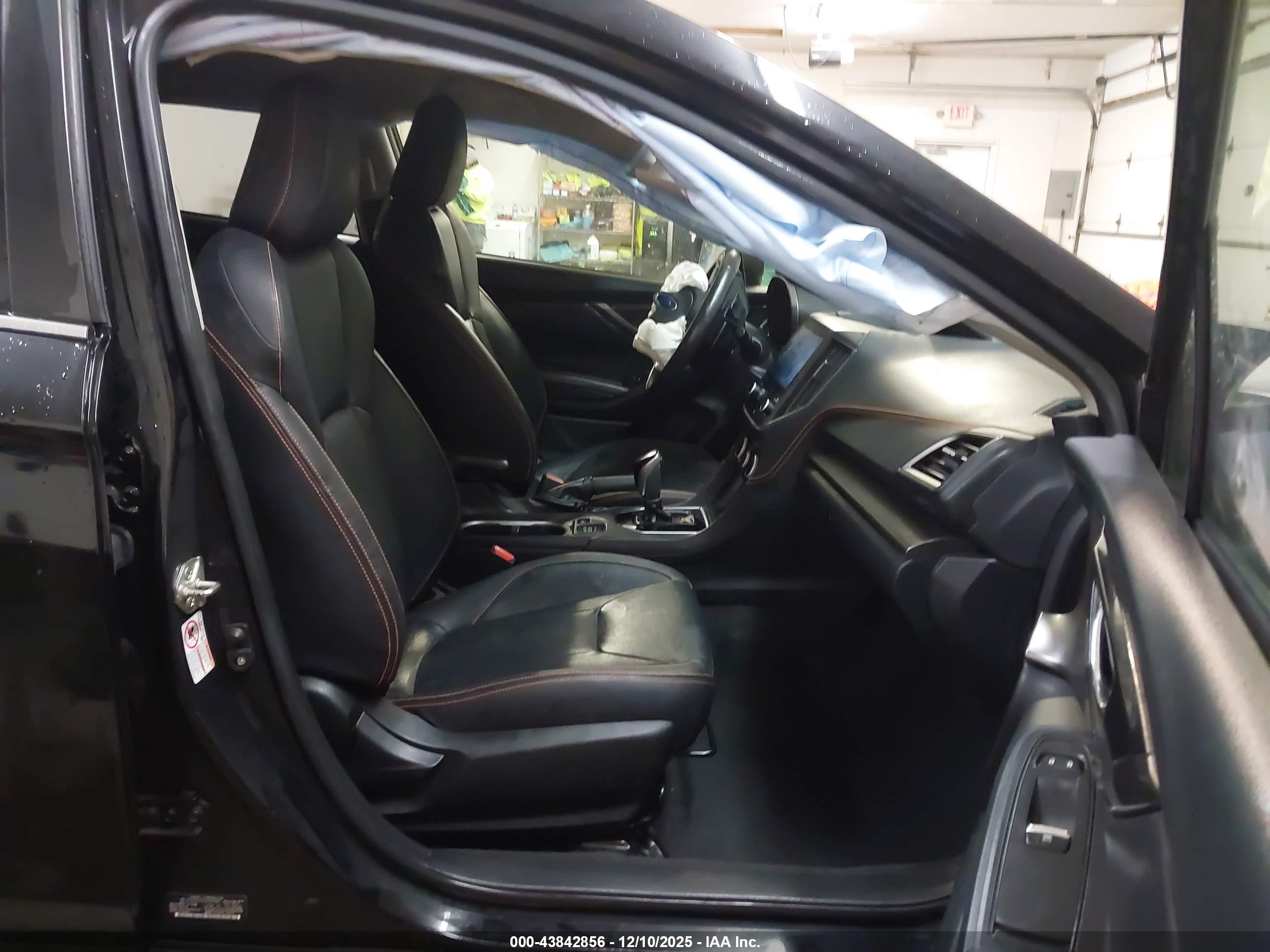 SUBARU CROSSTREK image 5