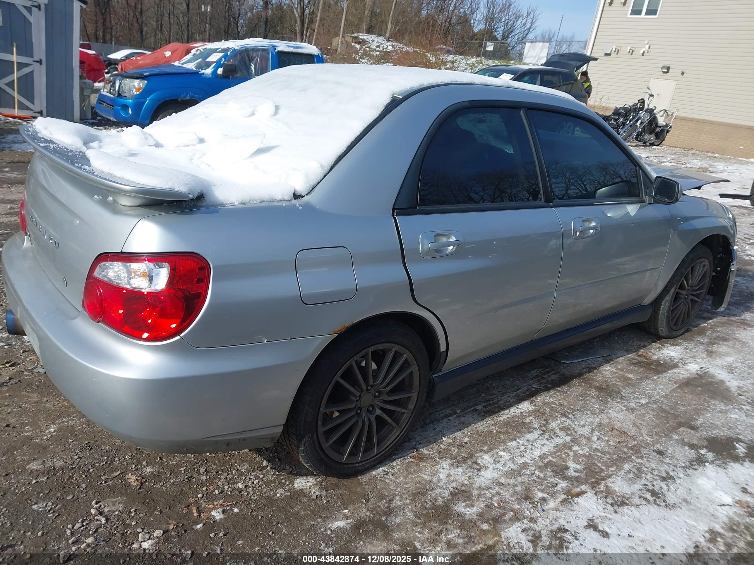 SUBARU IMPREZA image 4