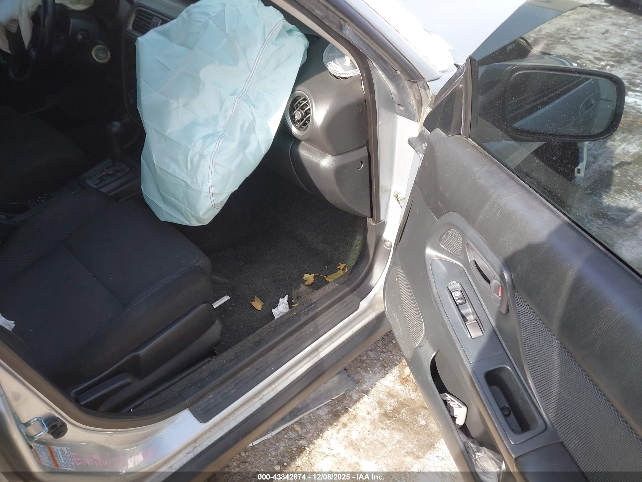 SUBARU IMPREZA image 5