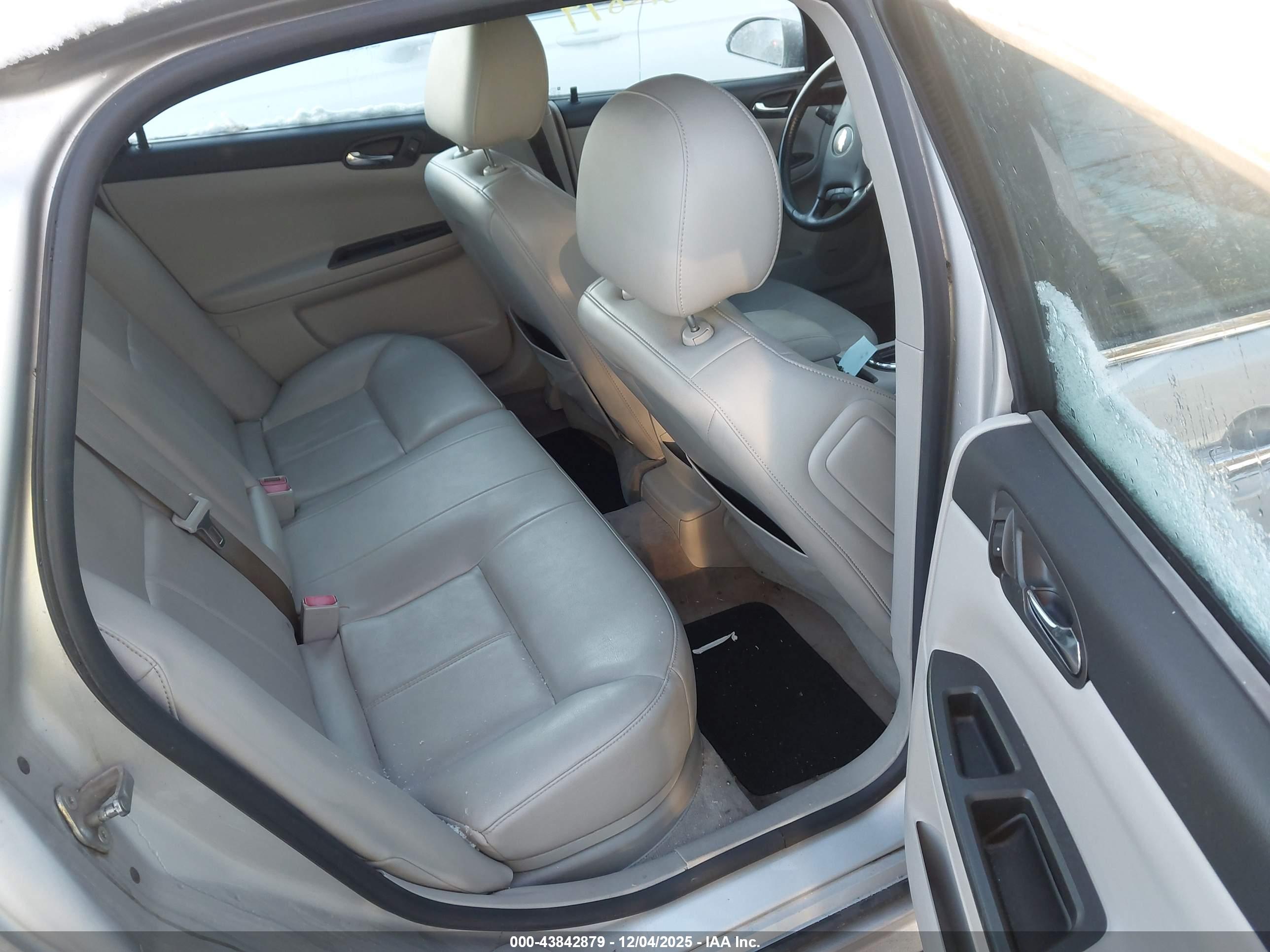 CHEVROLET IMPALA image 8
