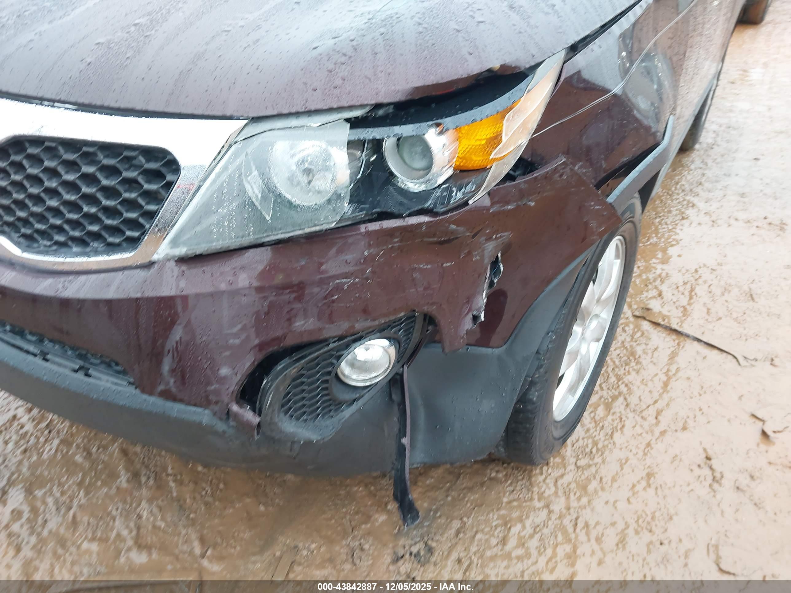 KIA SORENTO image 6