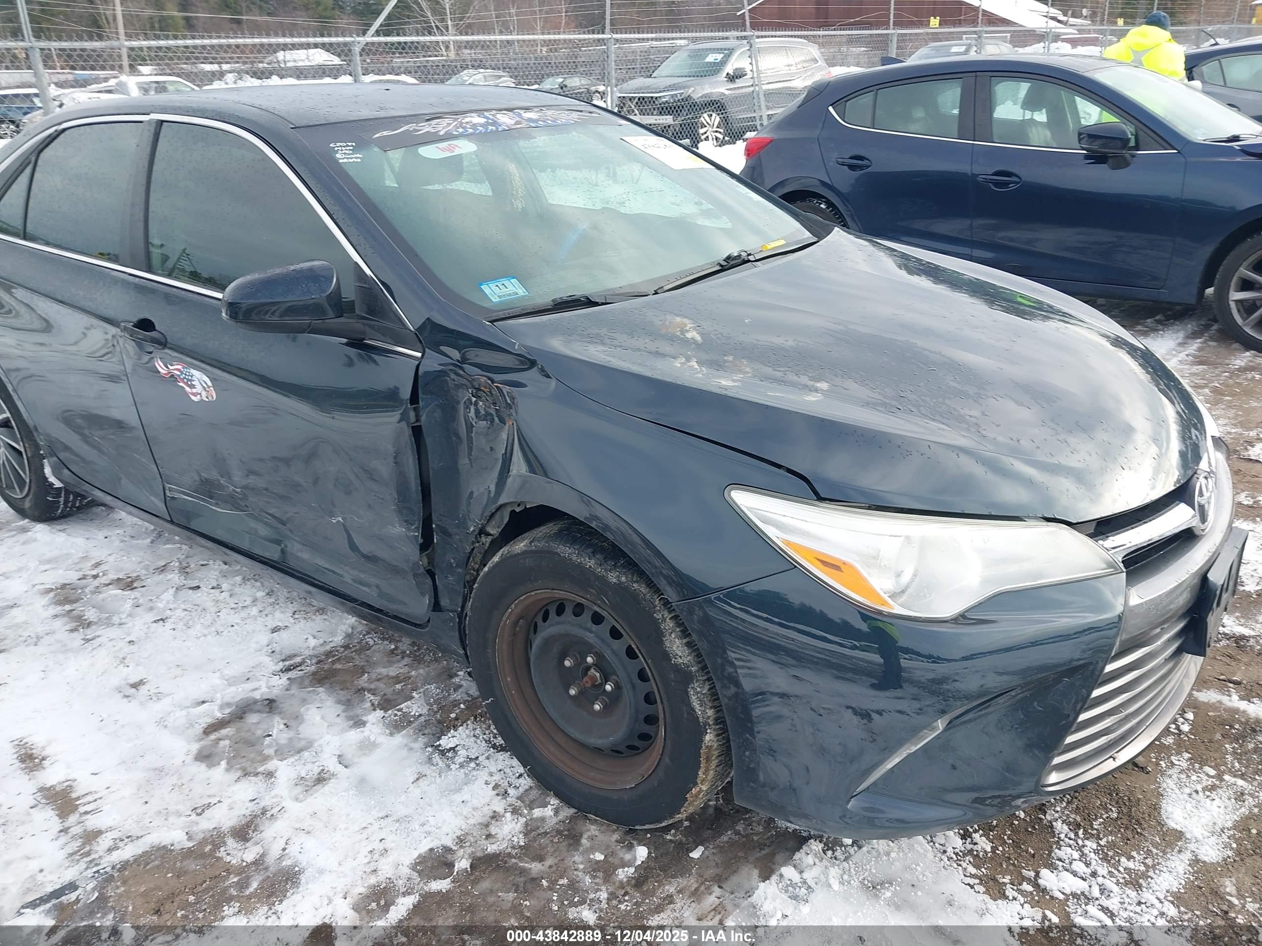 TOYOTA CAMRY image 6