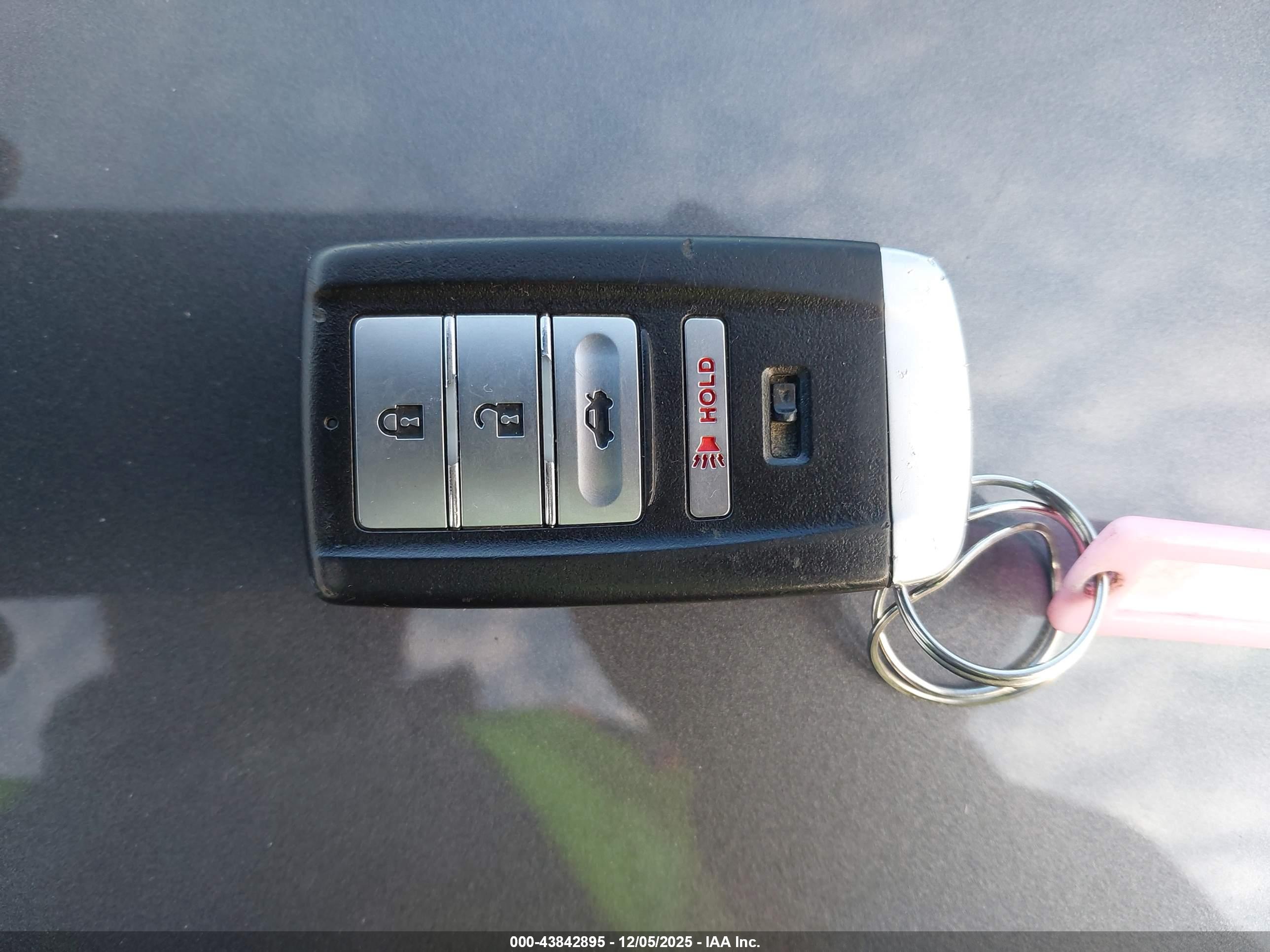 ACURA TLX image 11