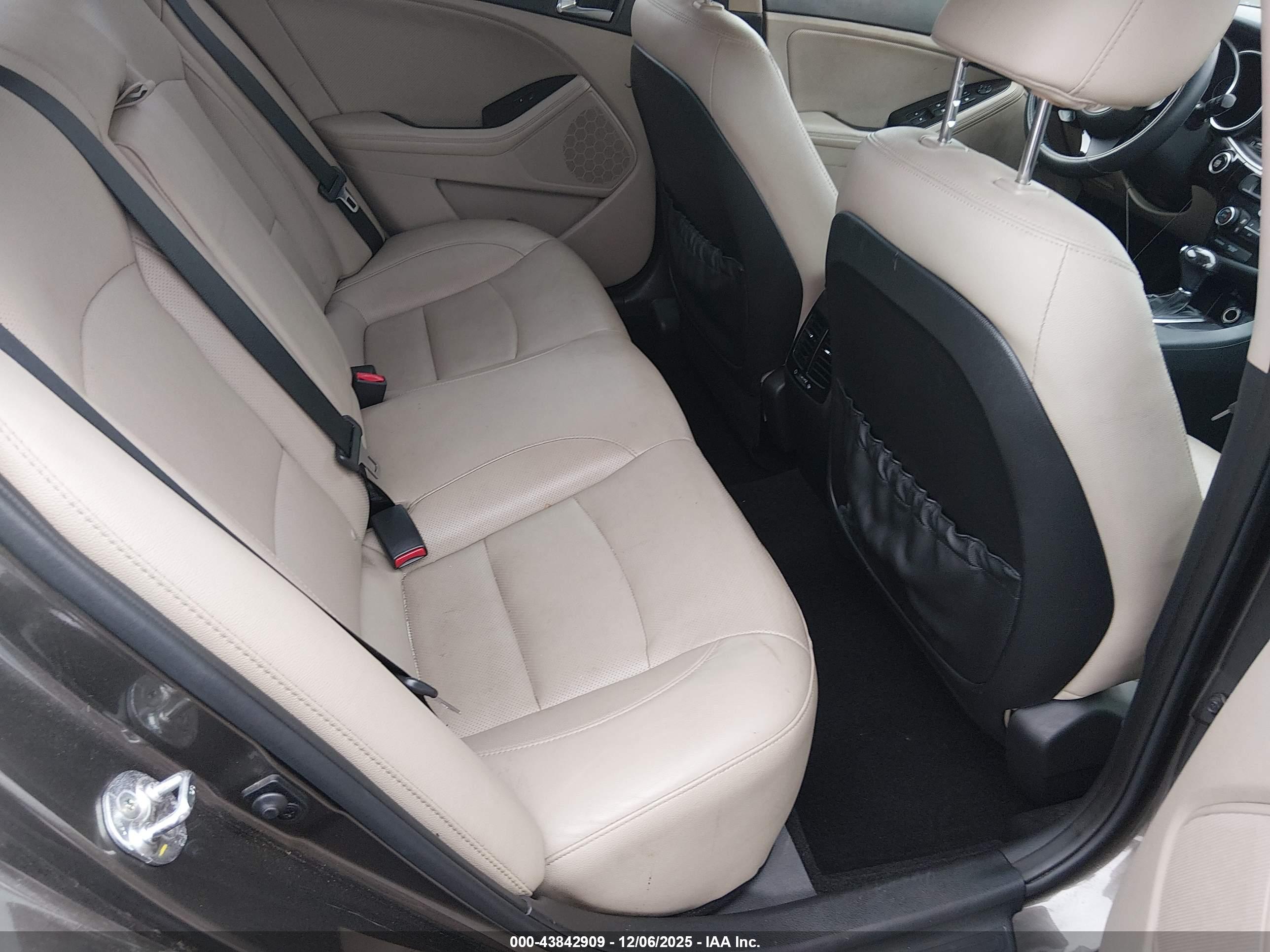 KIA OPTIMA image 8