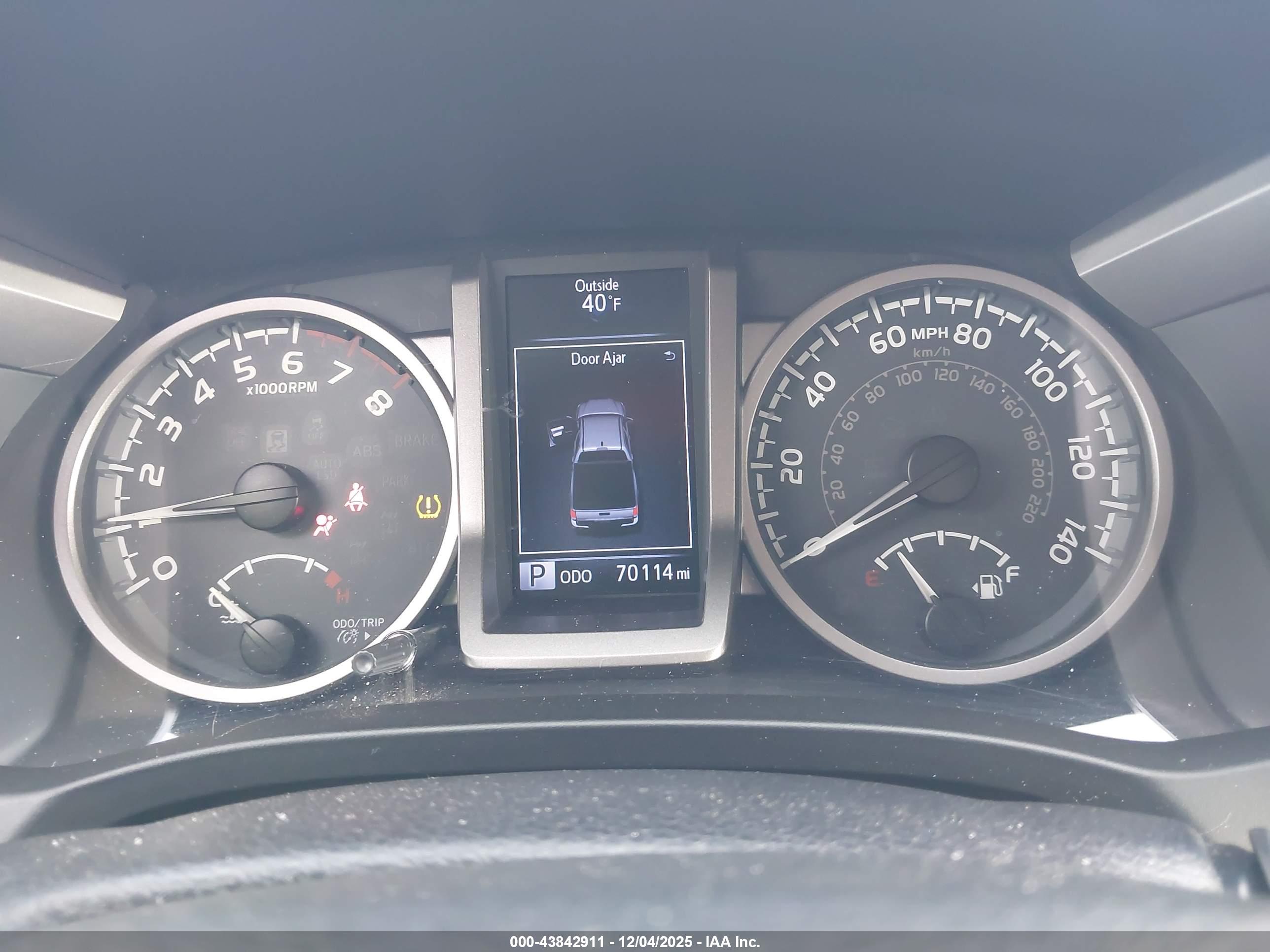 TOYOTA TACOMA image 7