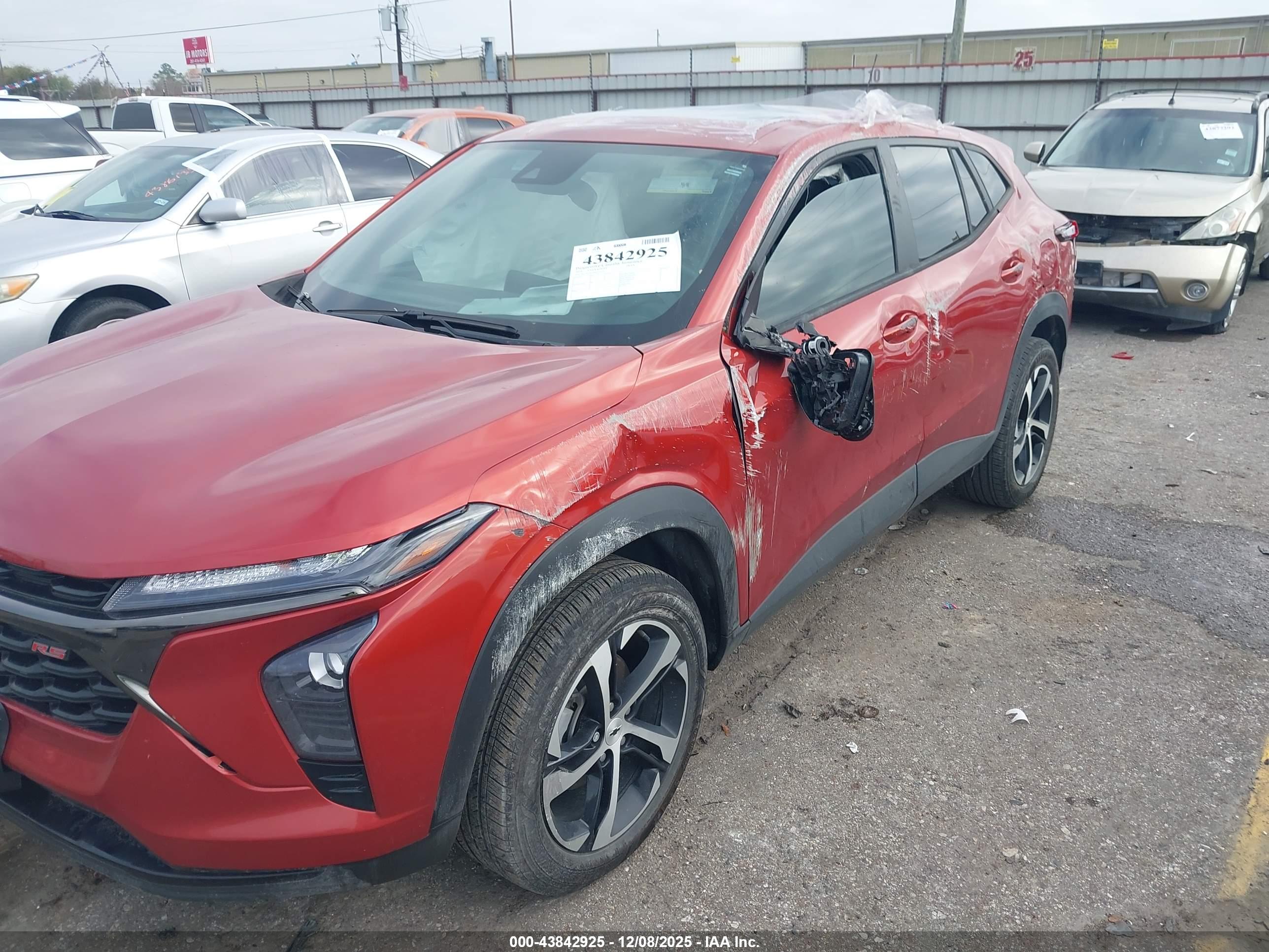 CHEVROLET TRAX image 6