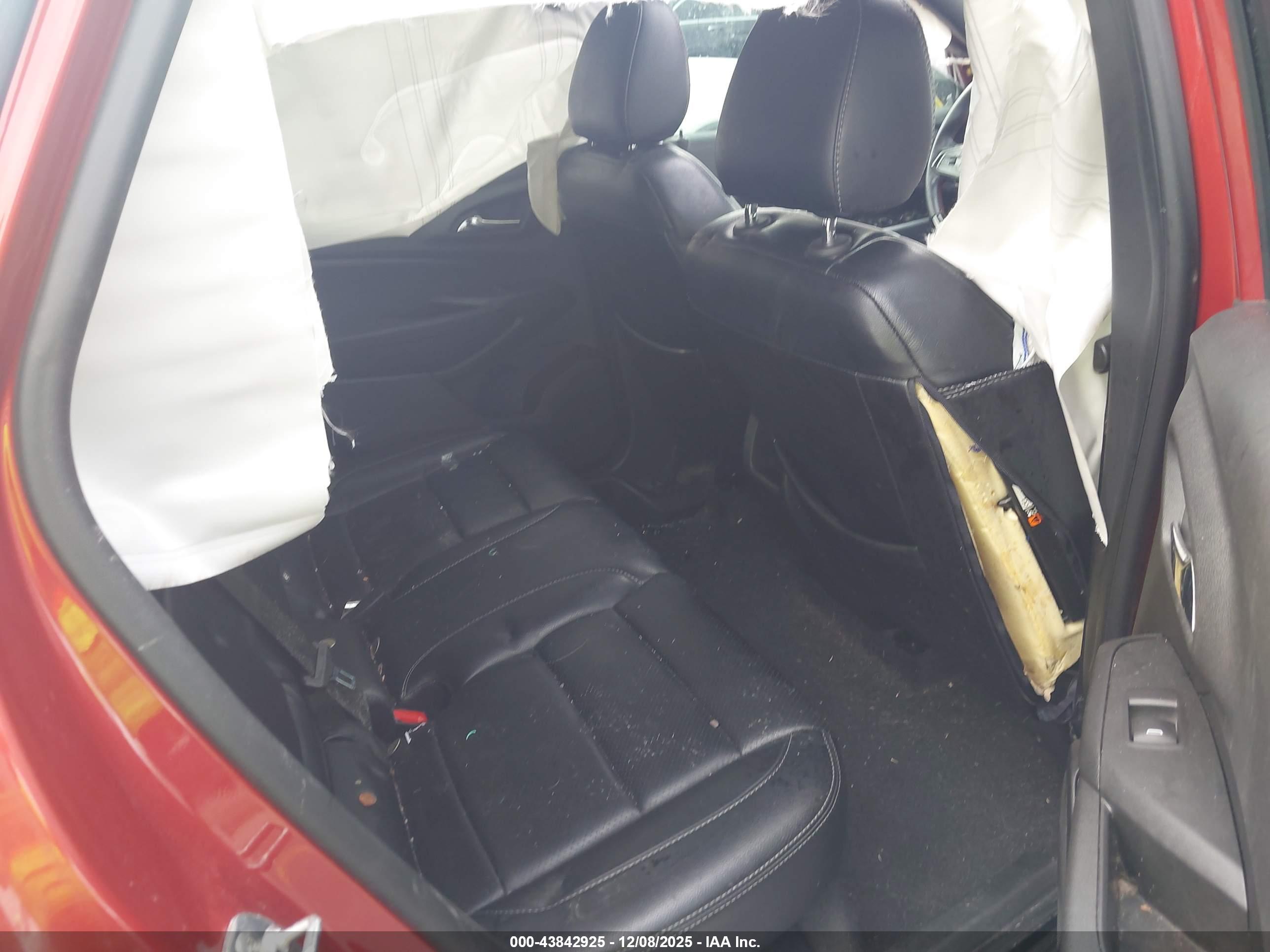 CHEVROLET TRAX image 8