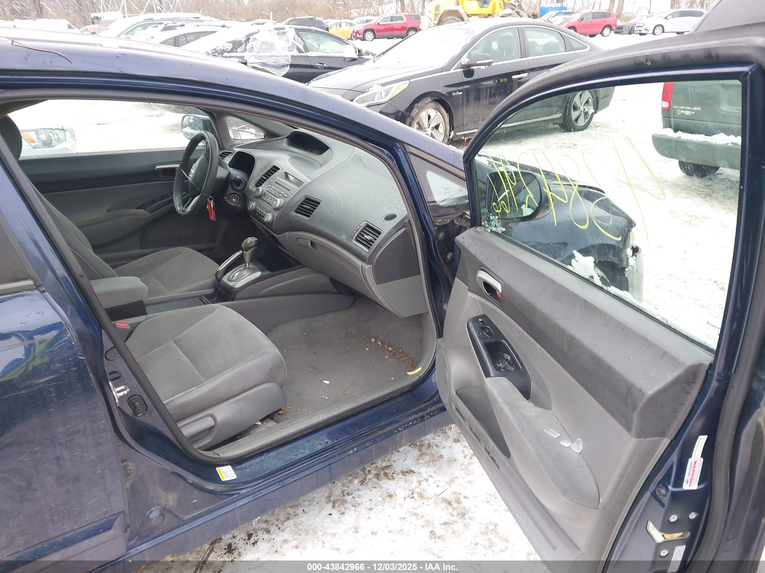 HONDA CIVIC image 5