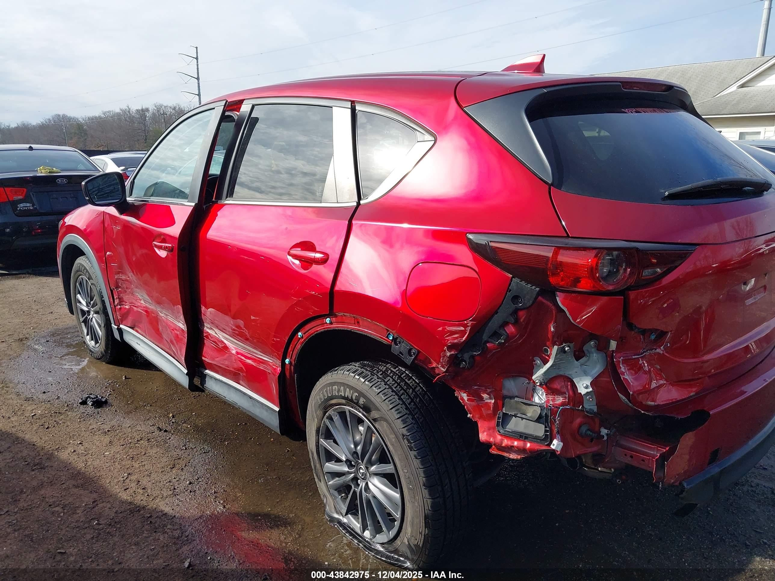 MAZDA CX-5 image 6