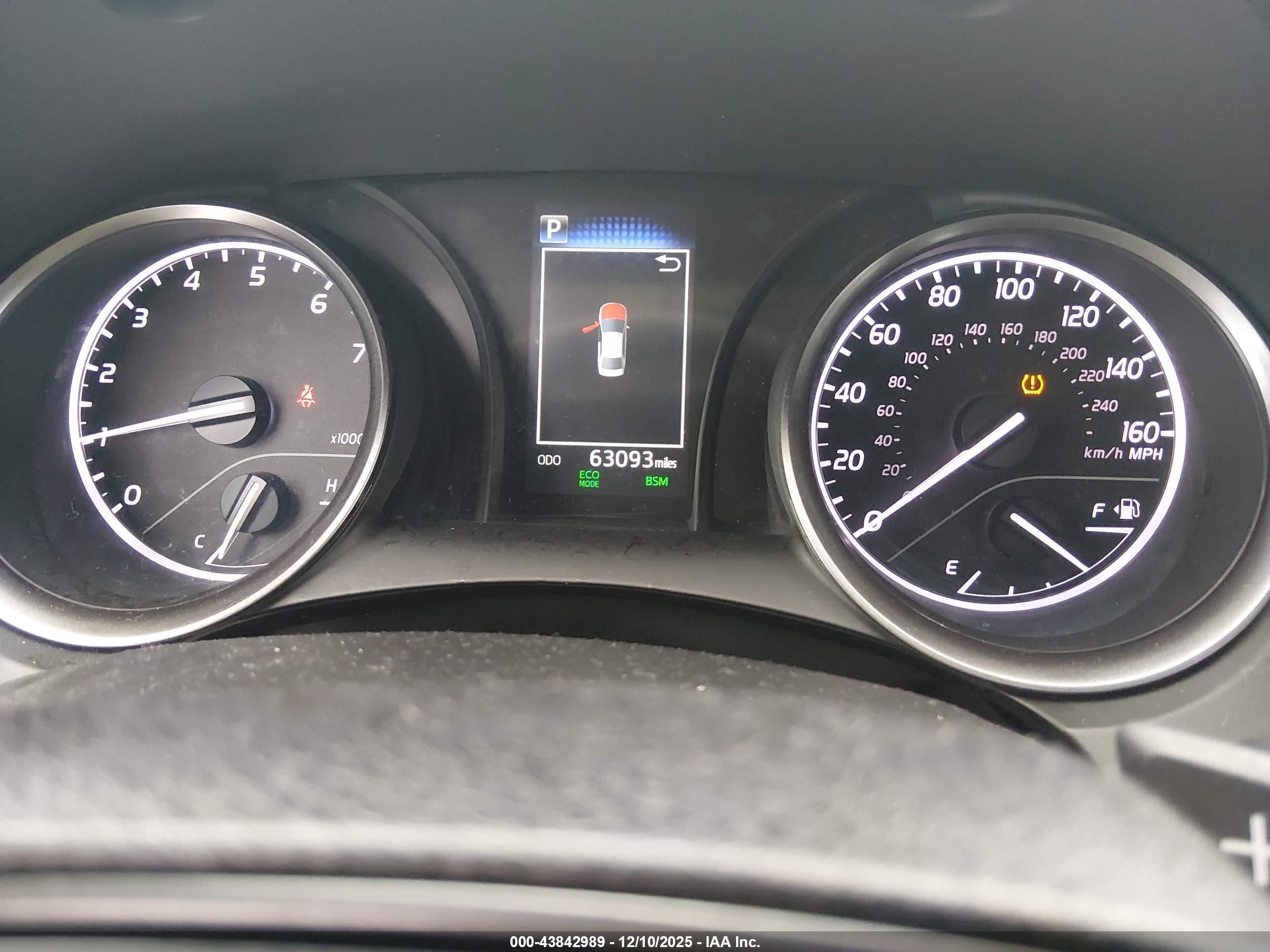 TOYOTA CAMRY image 7