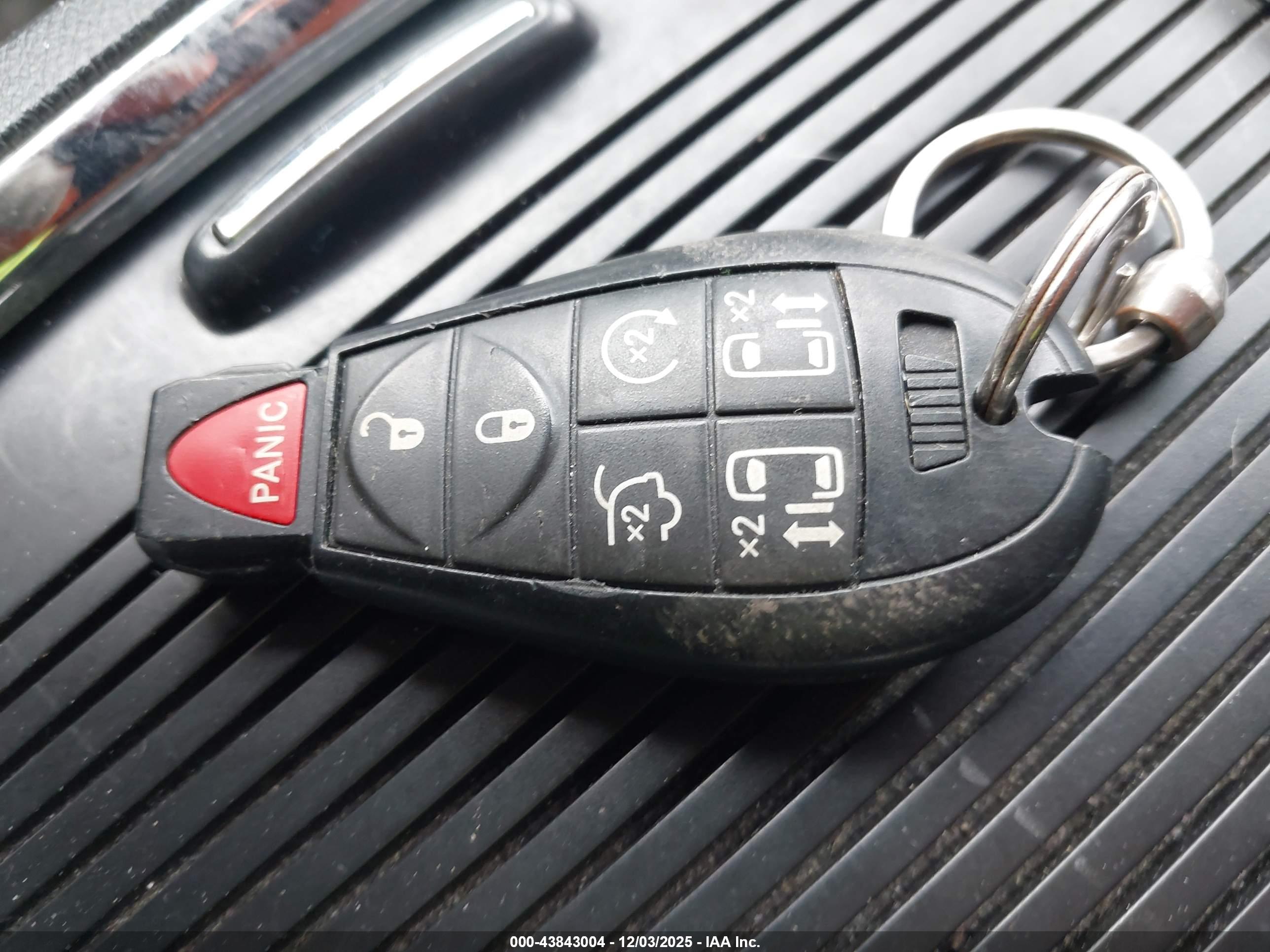 DODGE GRAND image 11