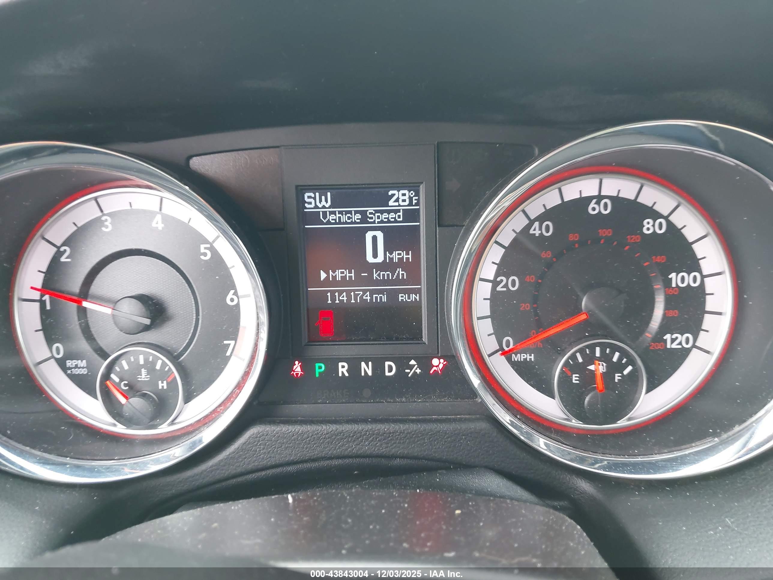 DODGE GRAND image 7