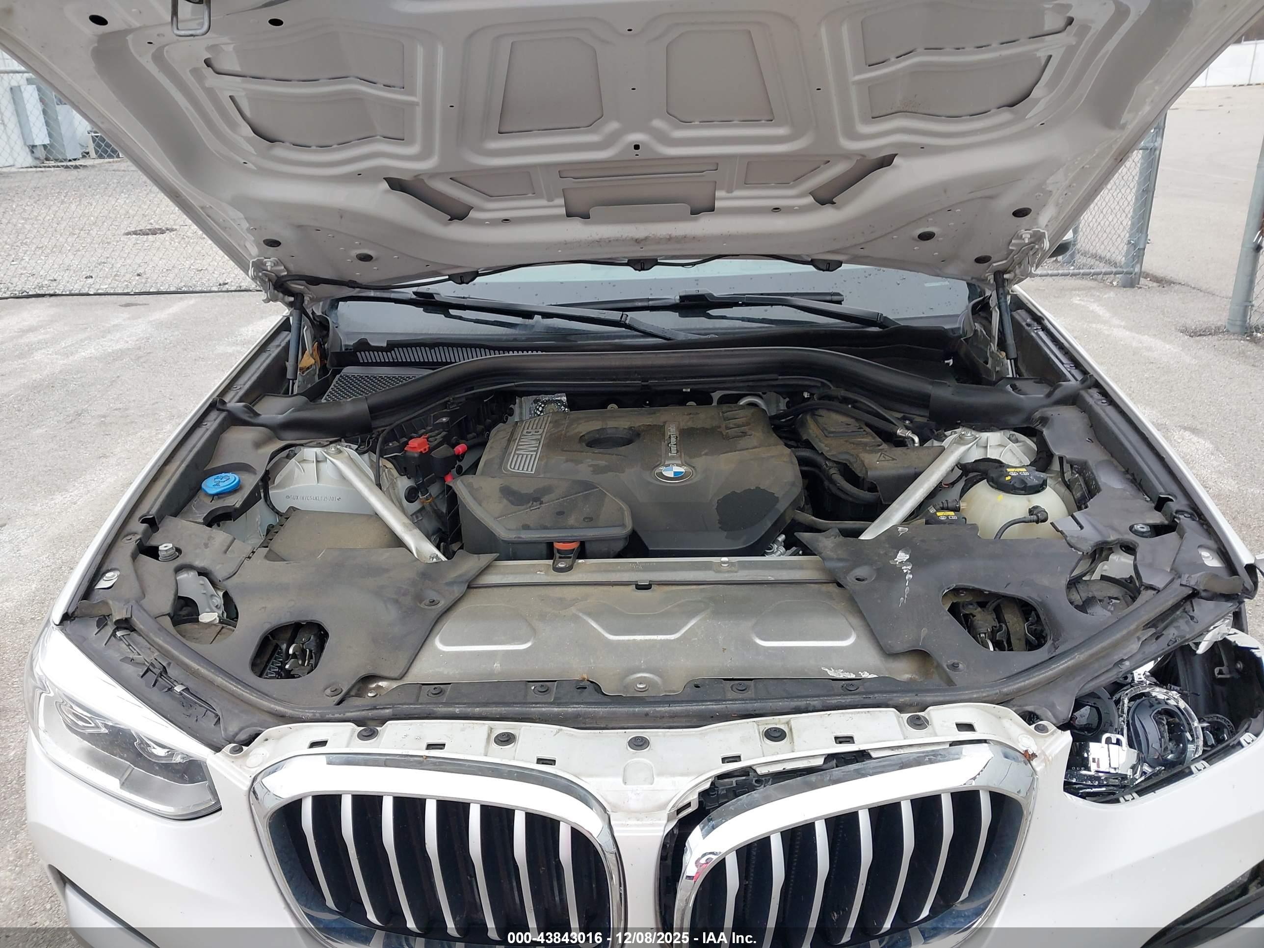 BMW X3 image 10