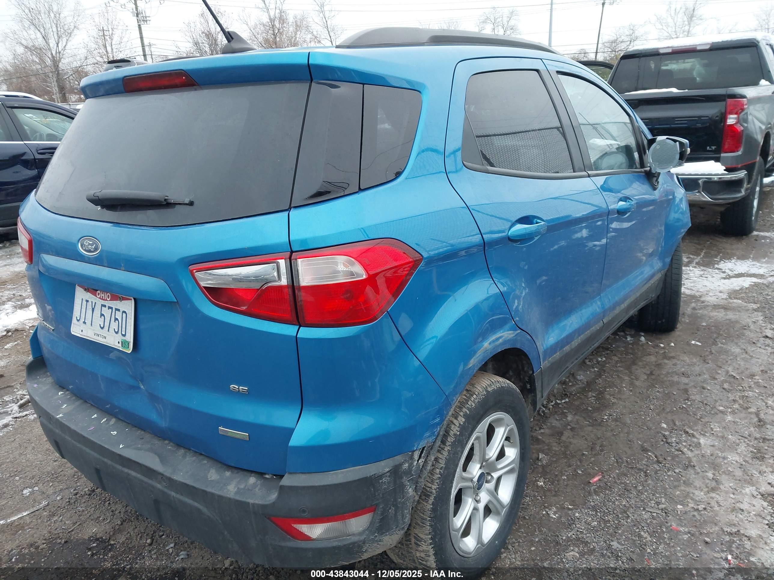 FORD ECOSPORT image 4