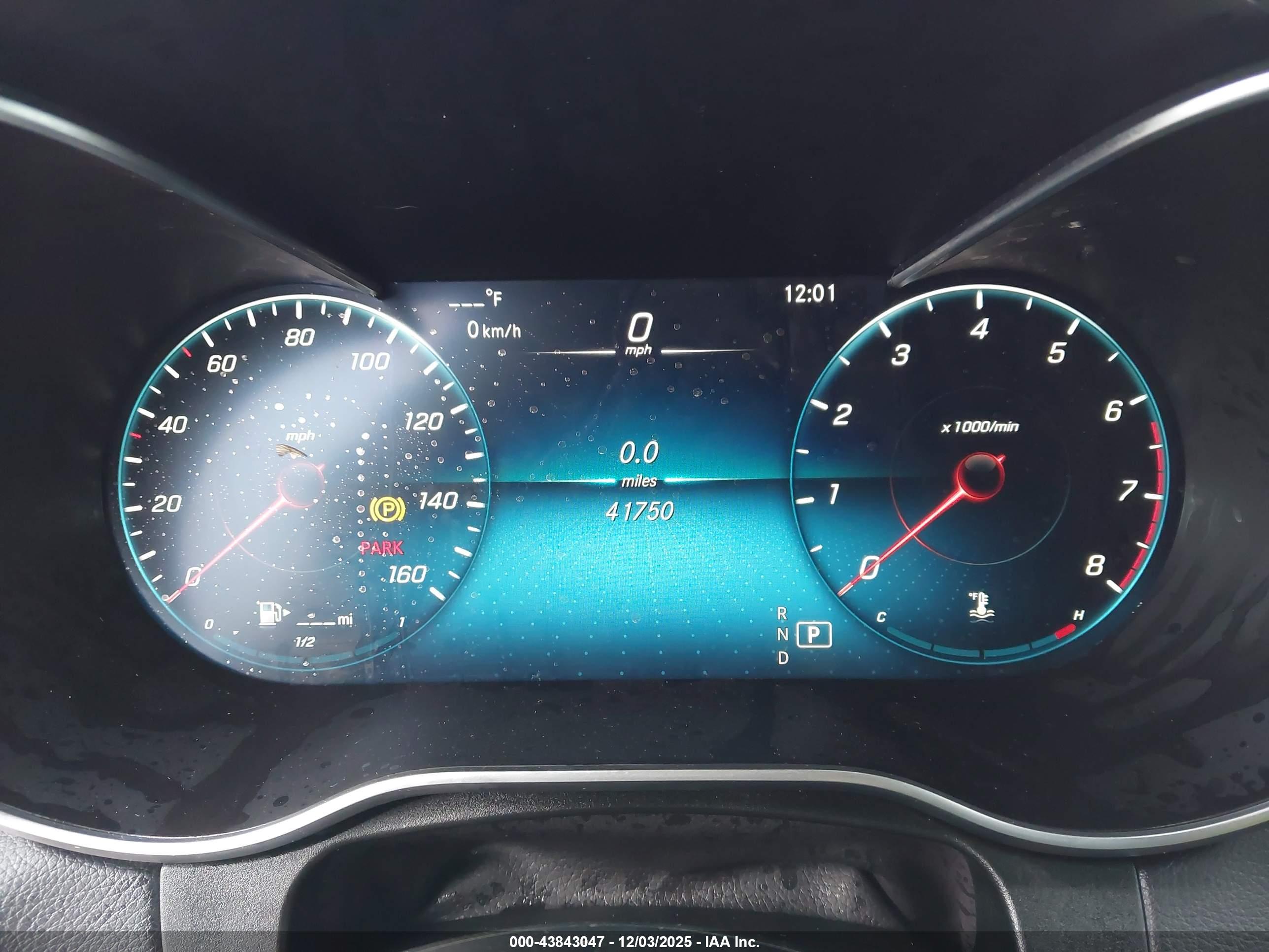 MERCEDES-BENZ GLC image 7