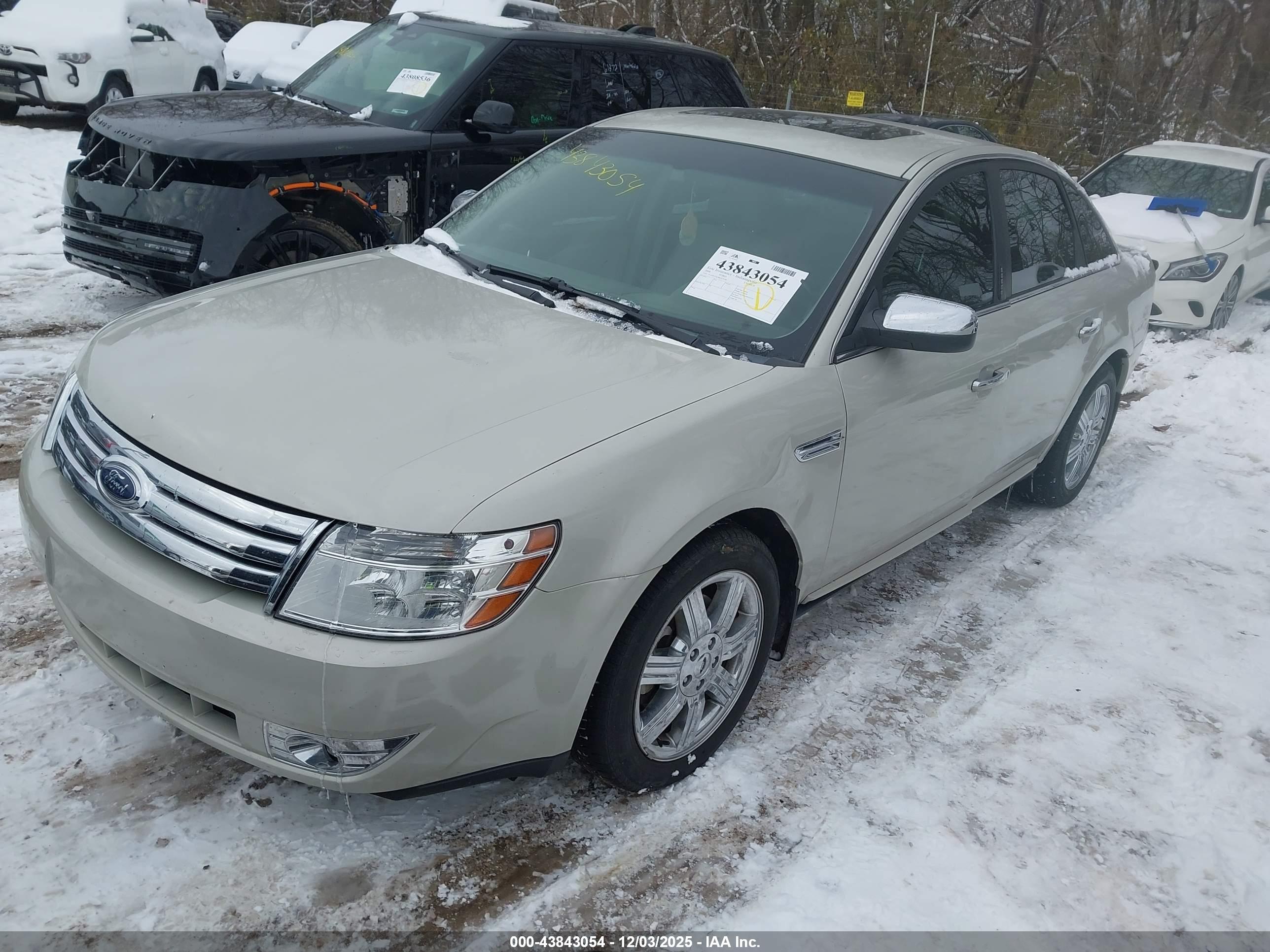 FORD TAURUS image 2