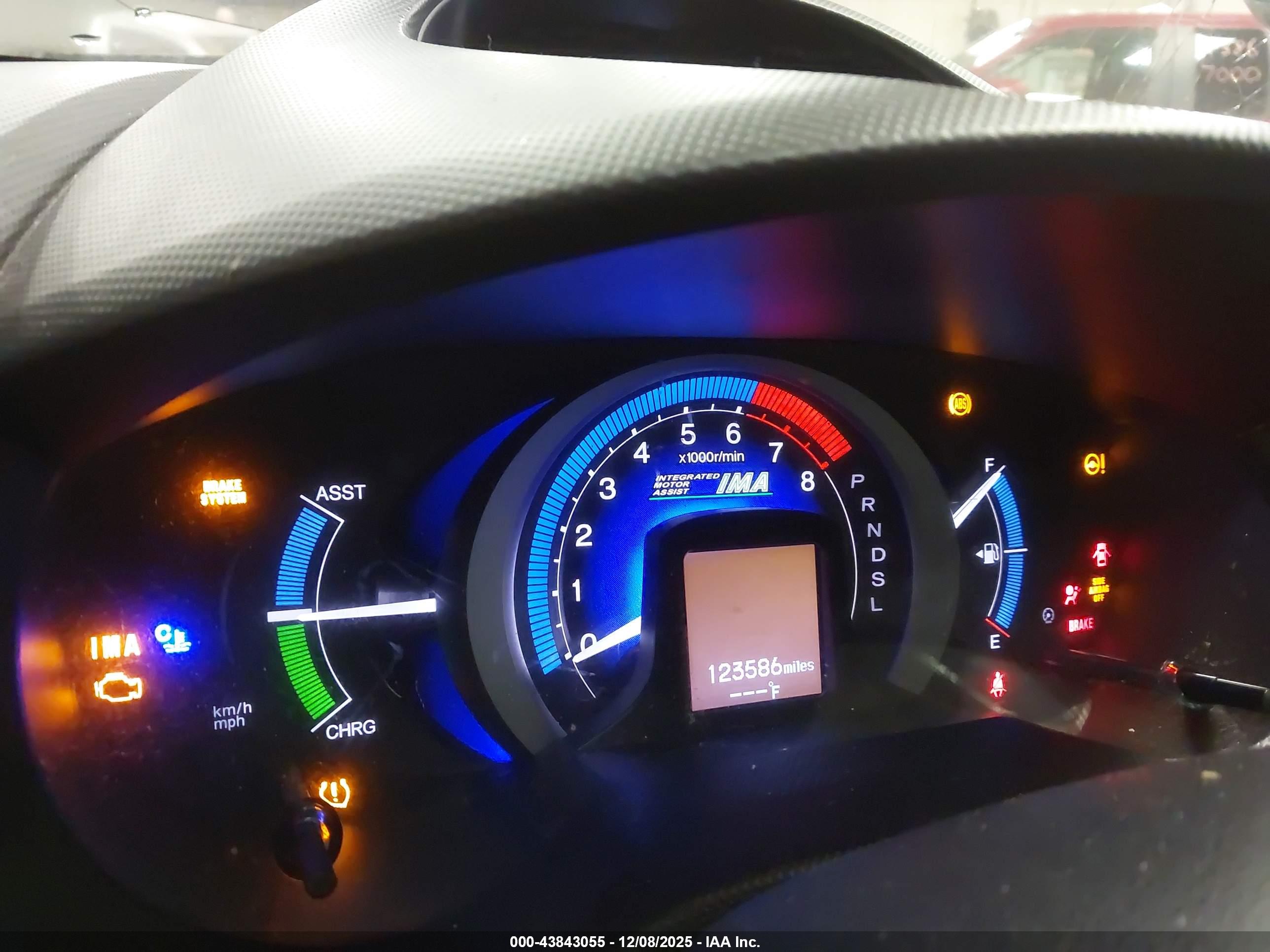 HONDA INSIGHT image 7