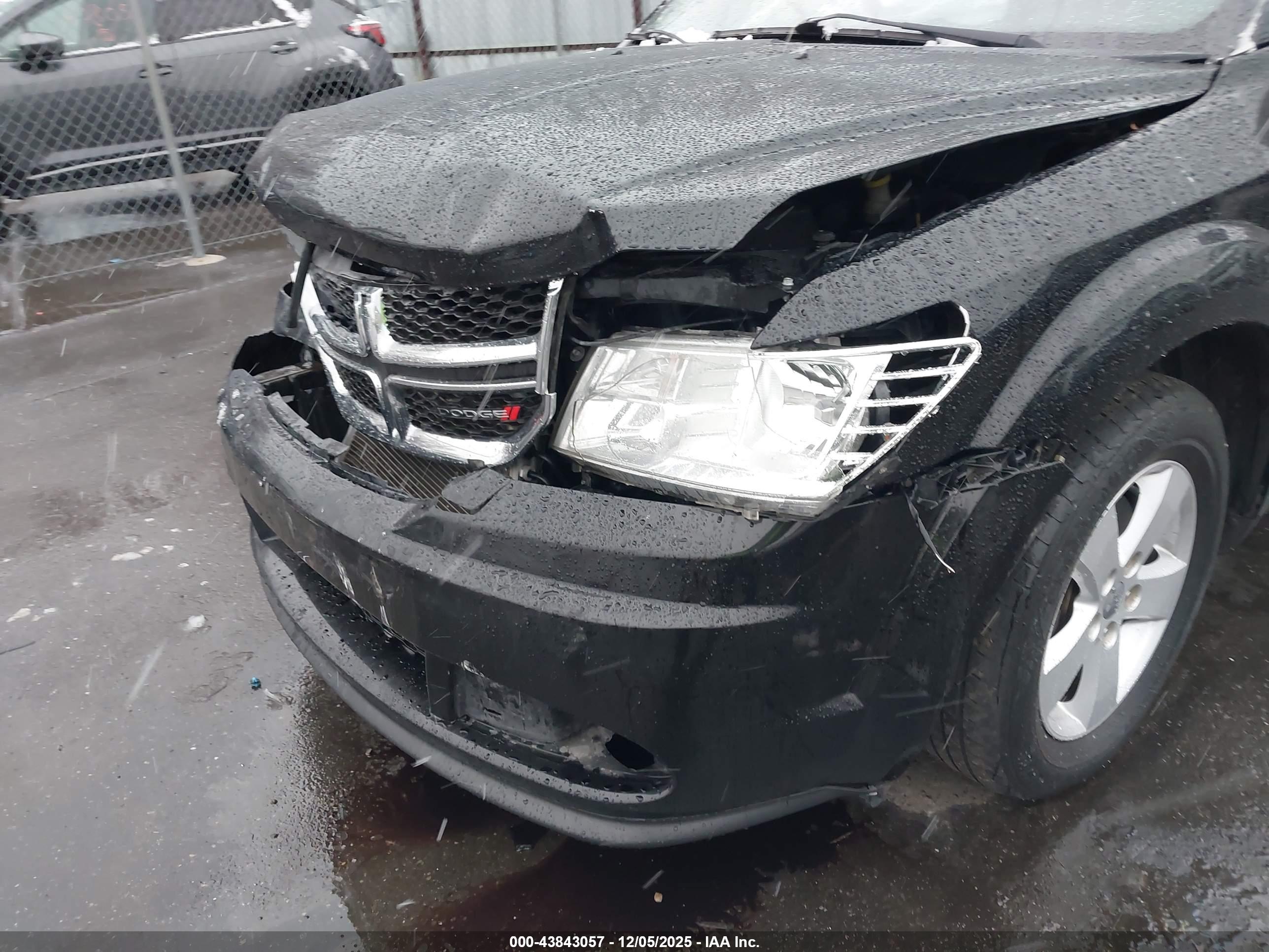 DODGE JOURNEY image 6