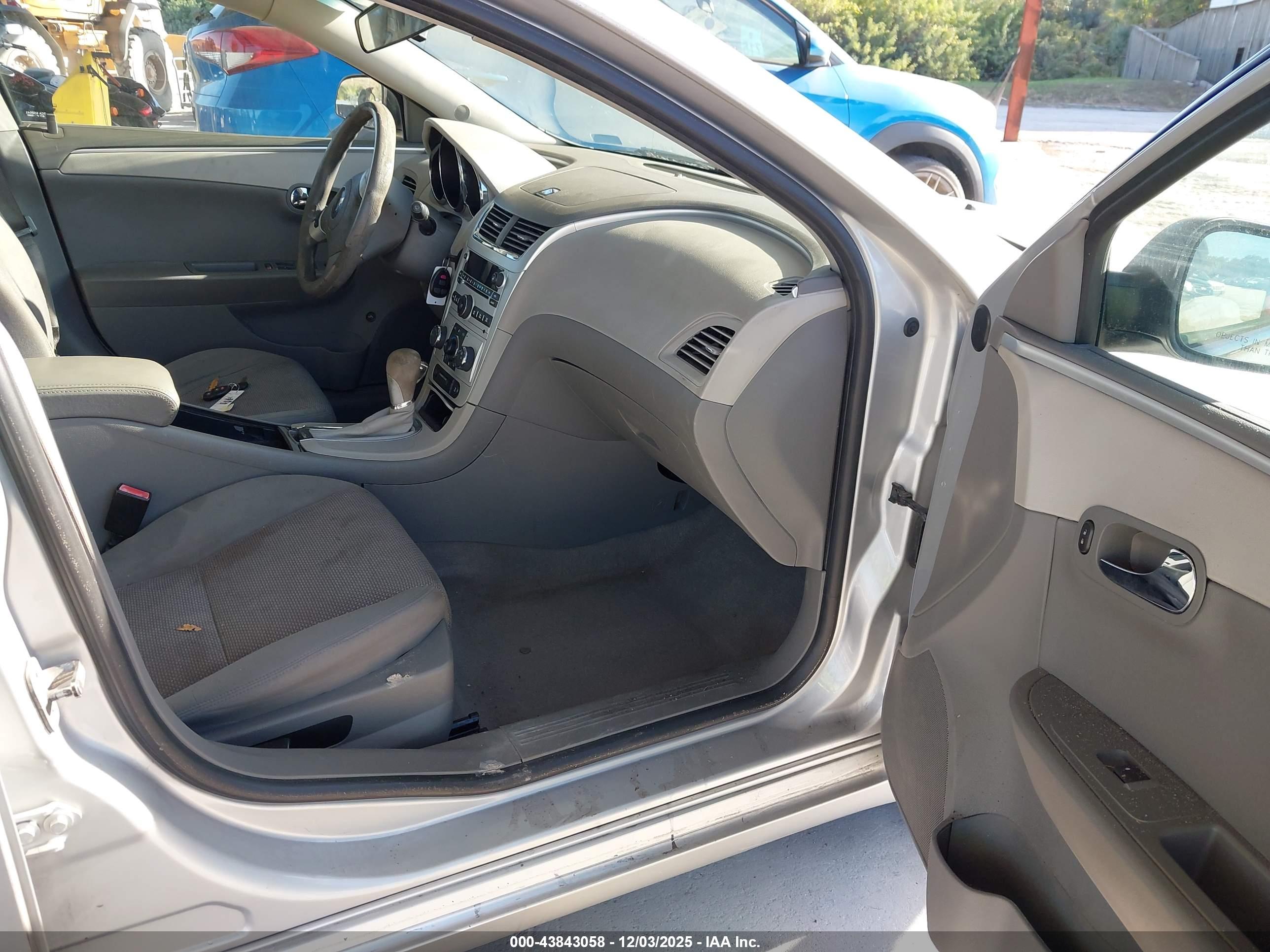 CHEVROLET MALIBU image 5