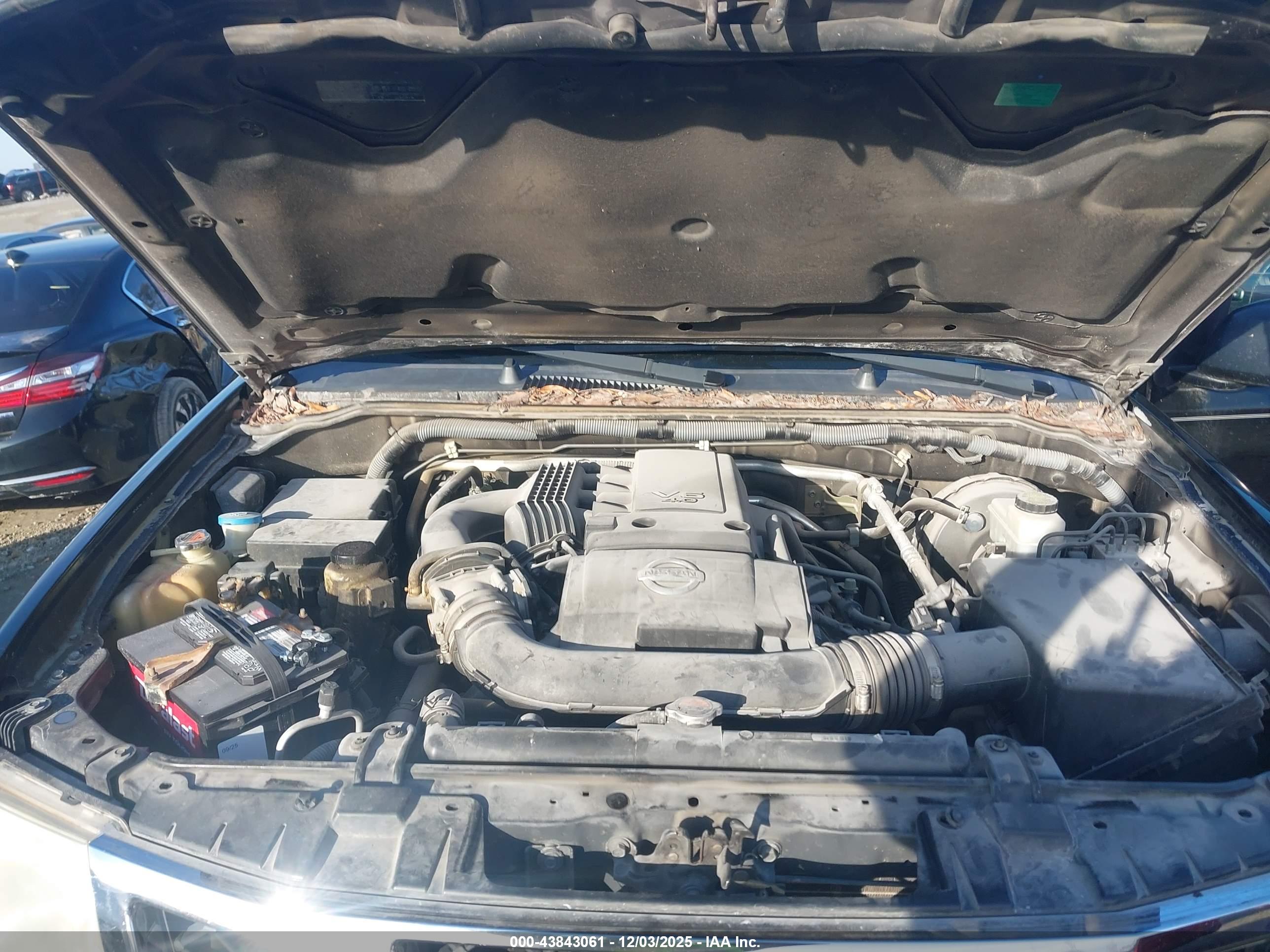NISSAN FRONTIER image 10