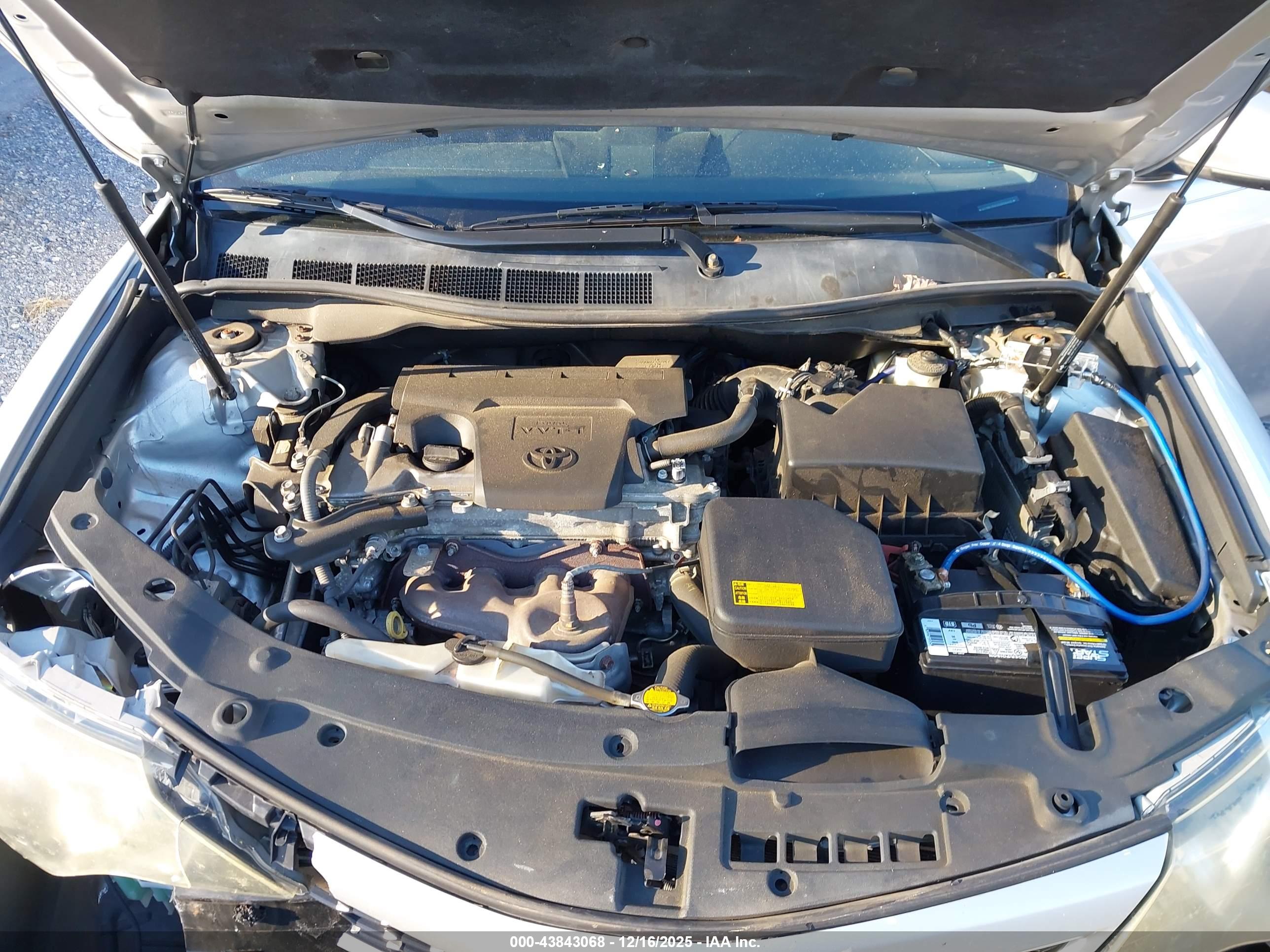 TOYOTA CAMRY image 10