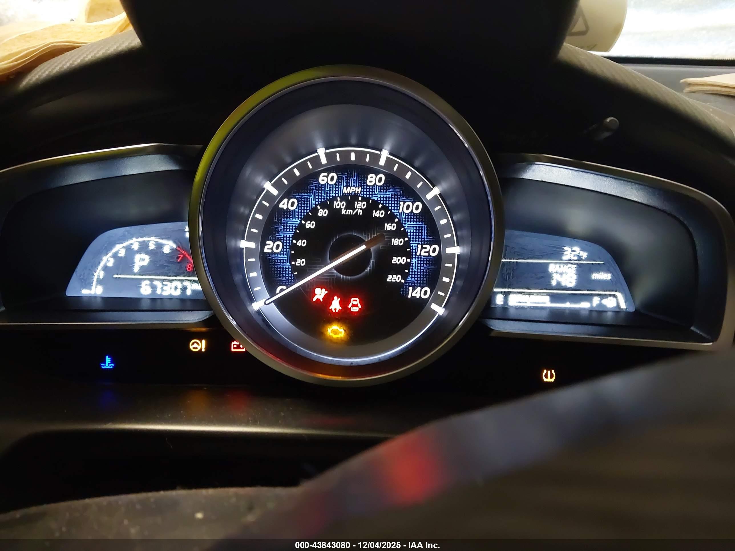 TOYOTA YARIS image 7