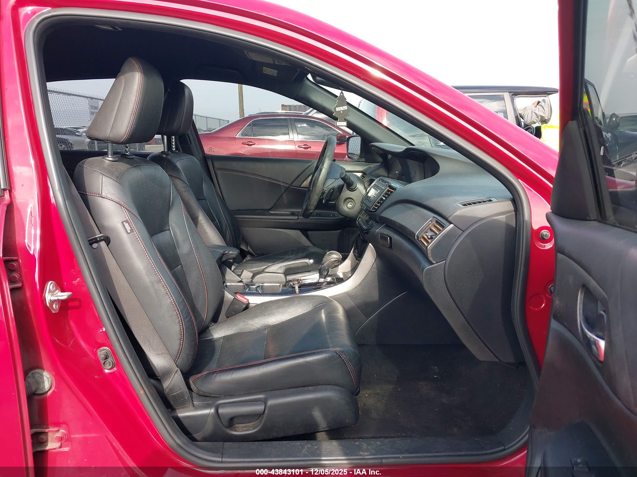 HONDA ACCORD image 5