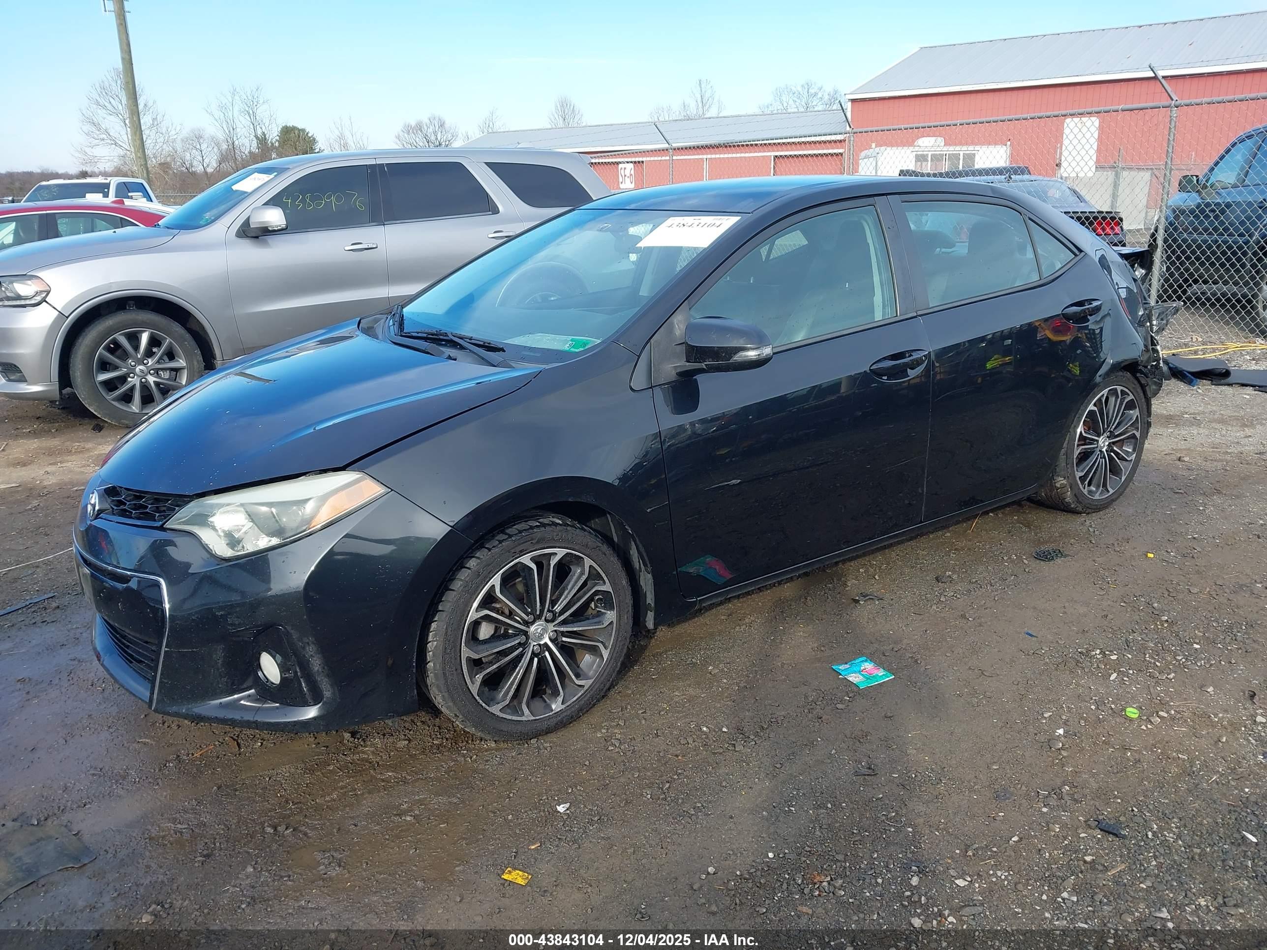 TOYOTA COROLLA image 2