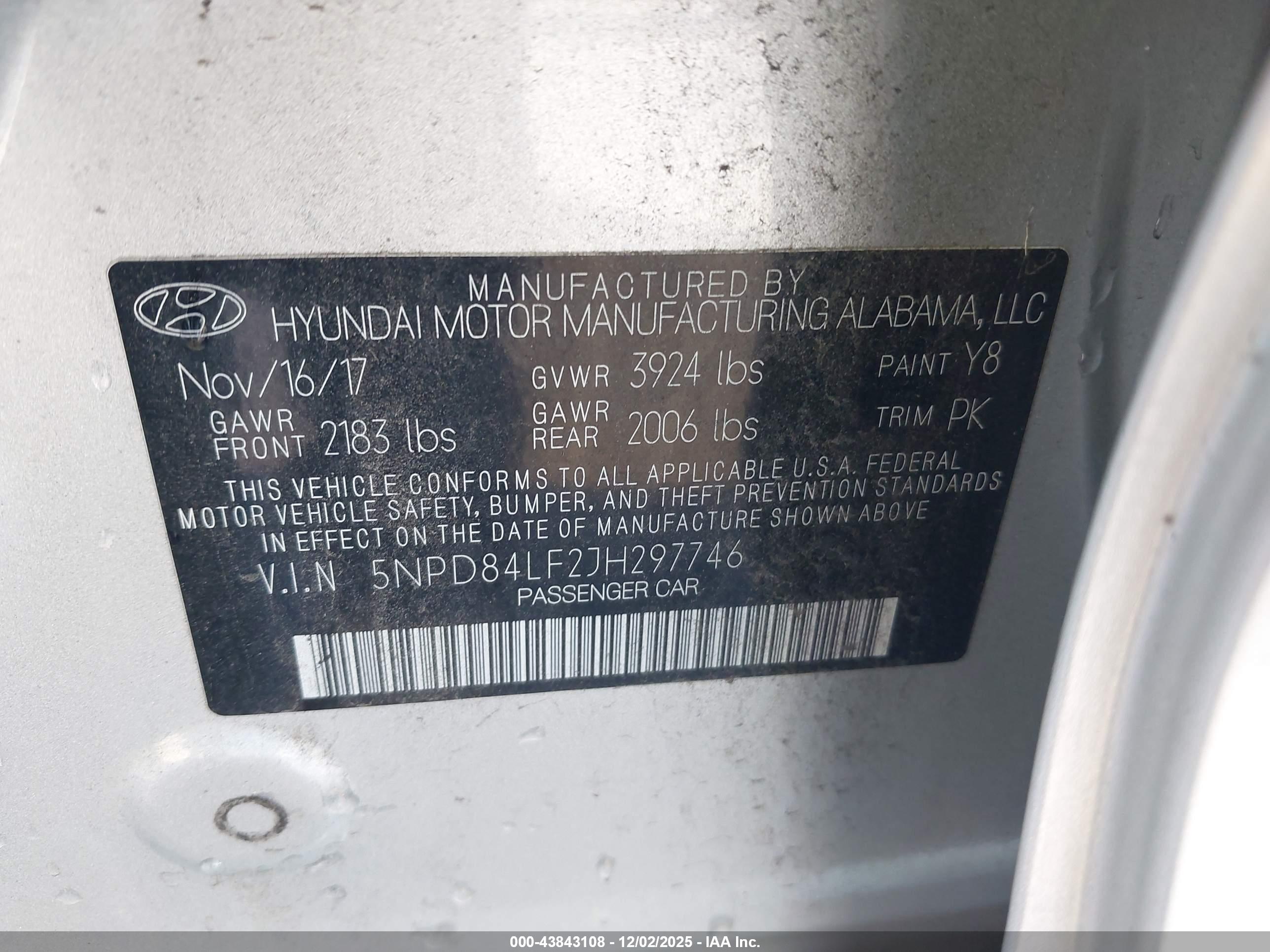 HYUNDAI ELANTRA image 9