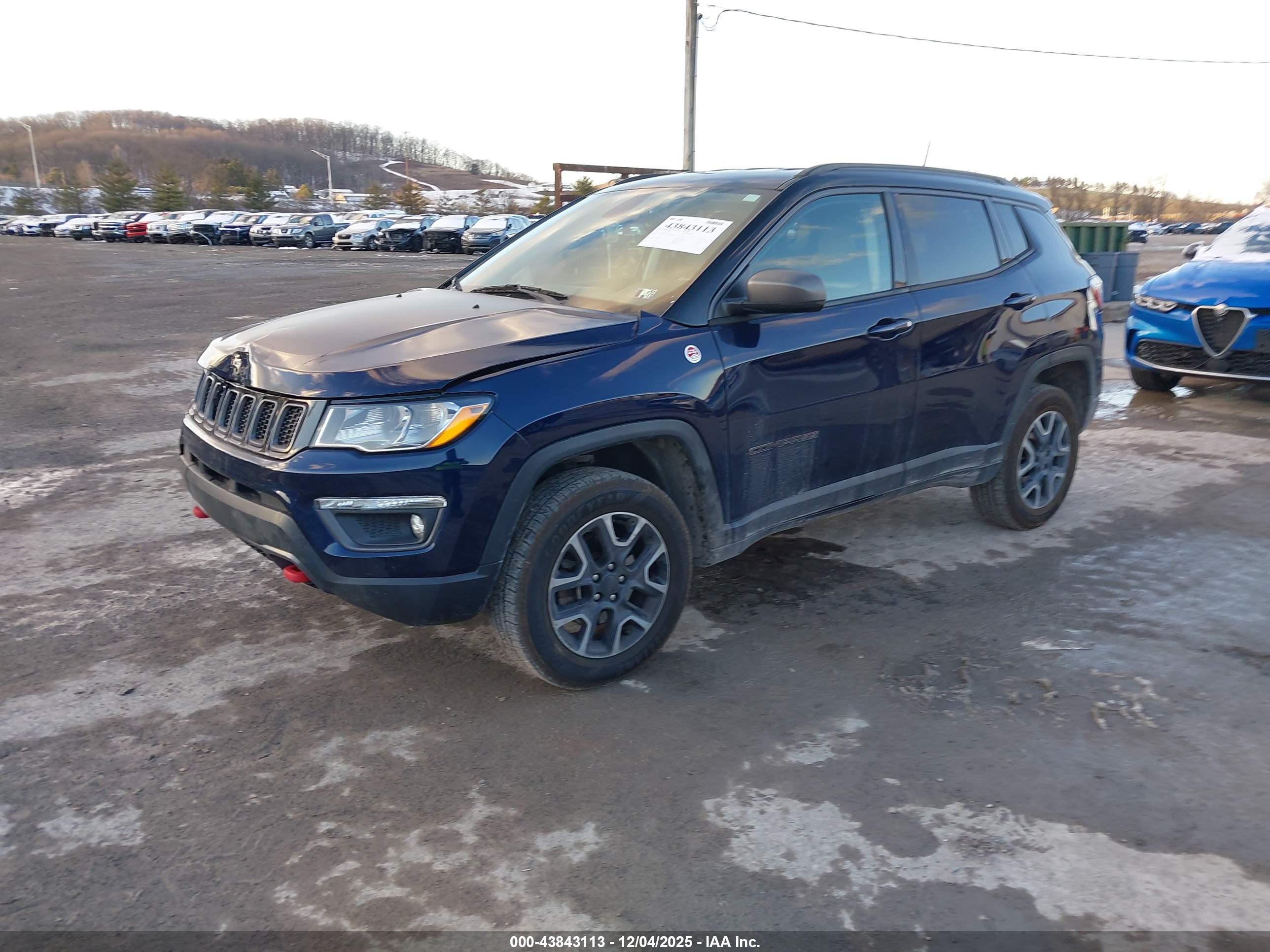 JEEP COMPASS image 2