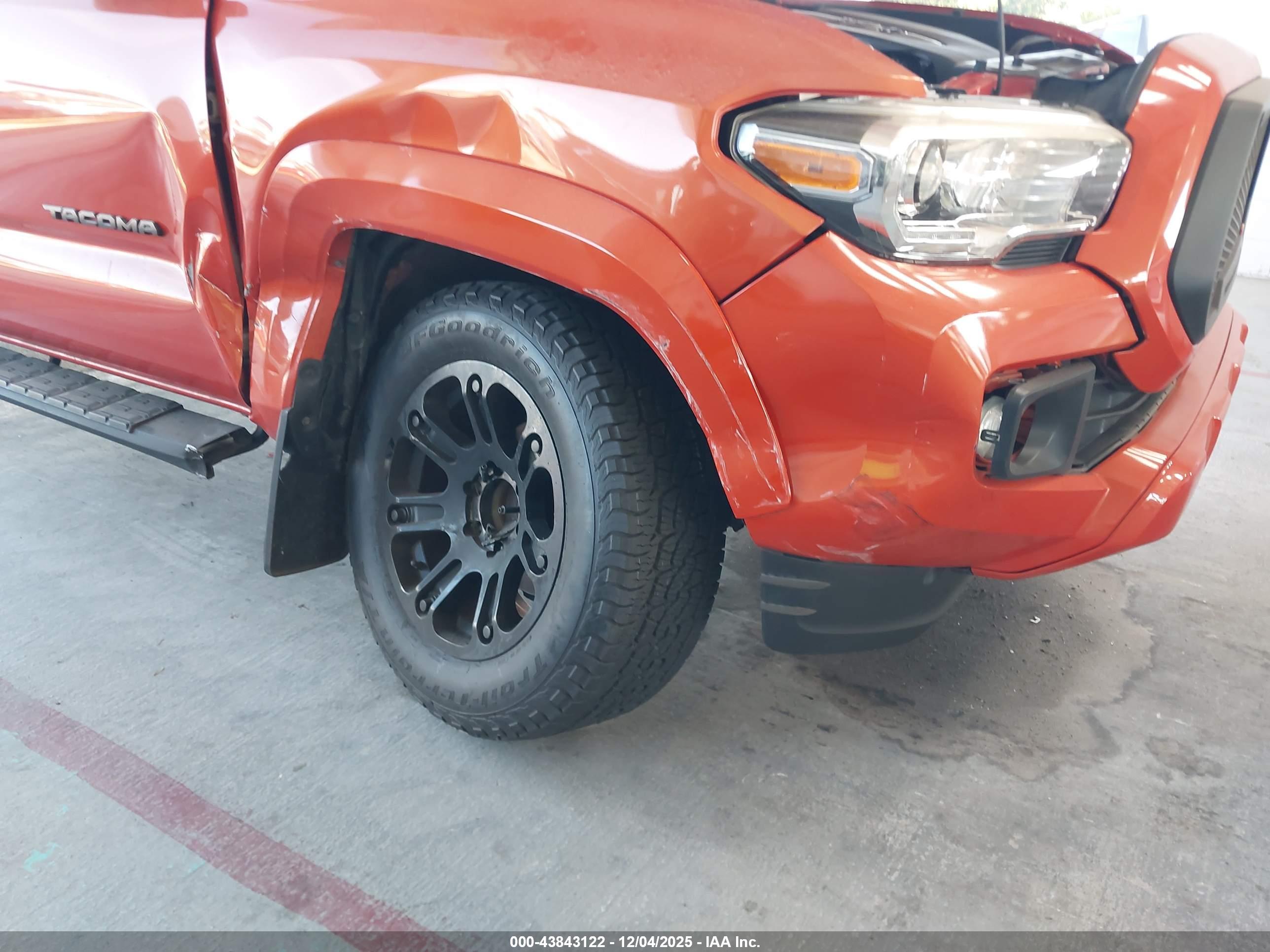 TOYOTA TACOMA image 6
