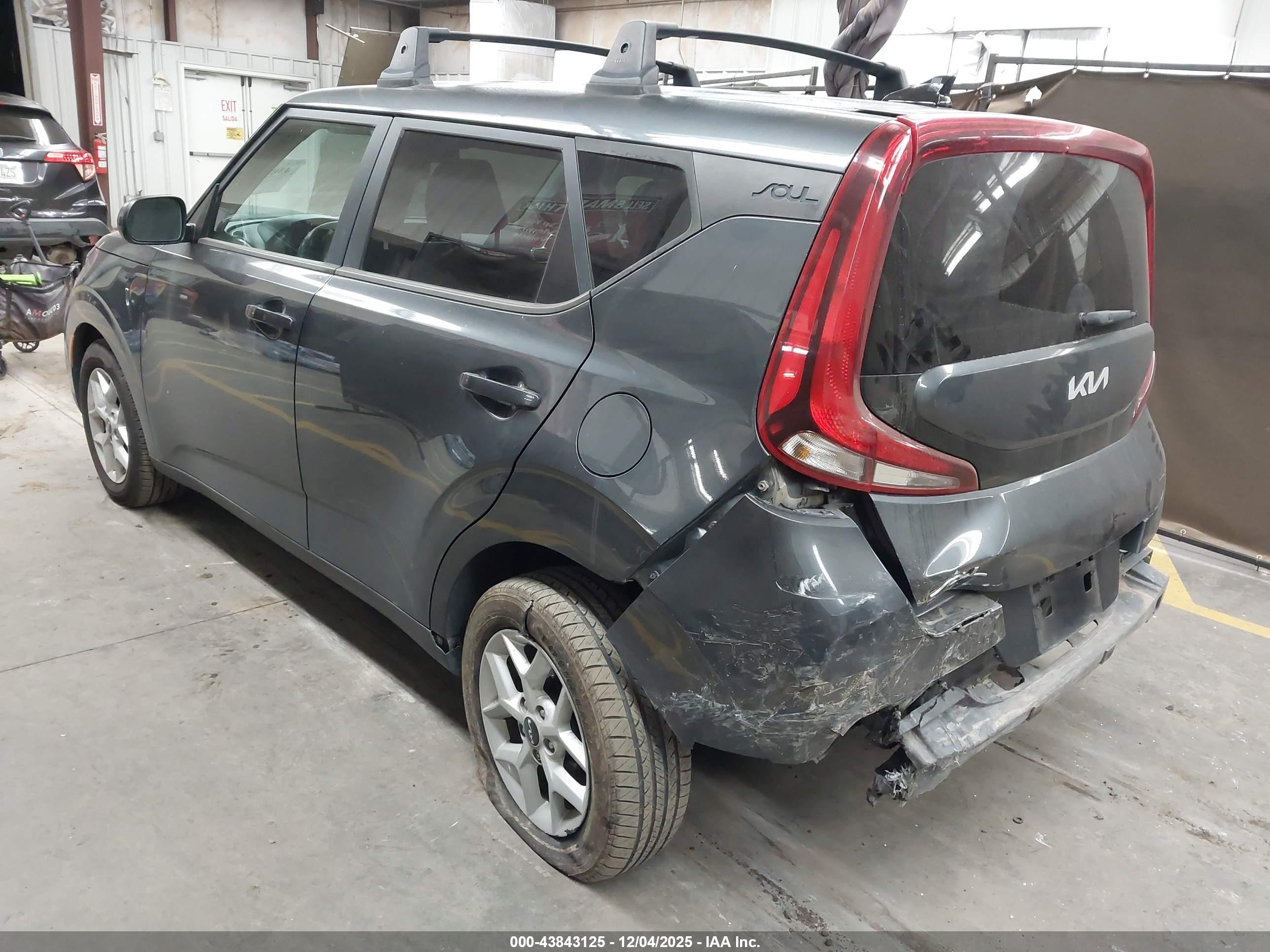 KIA SOUL image 3