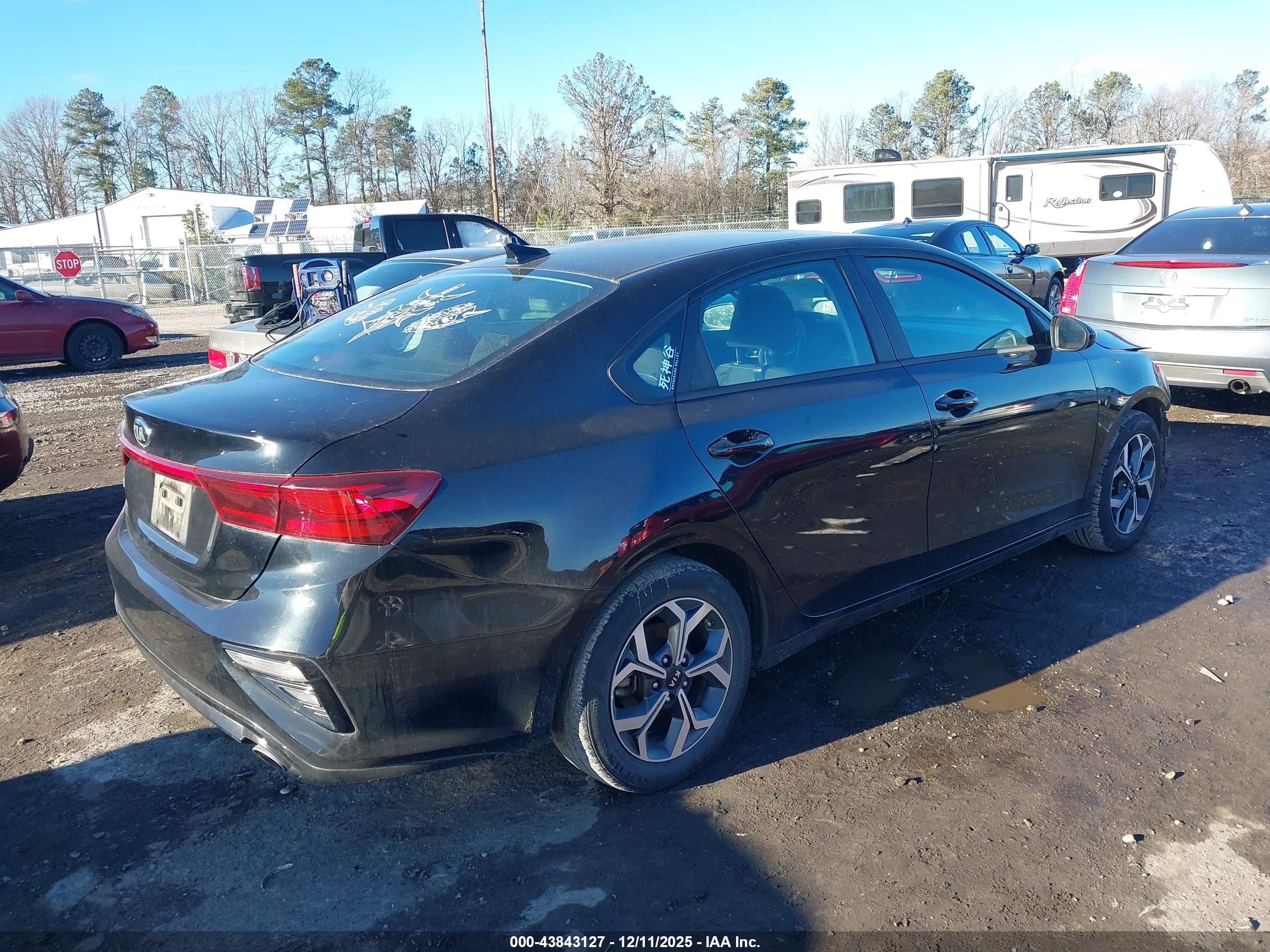 KIA FORTE image 4