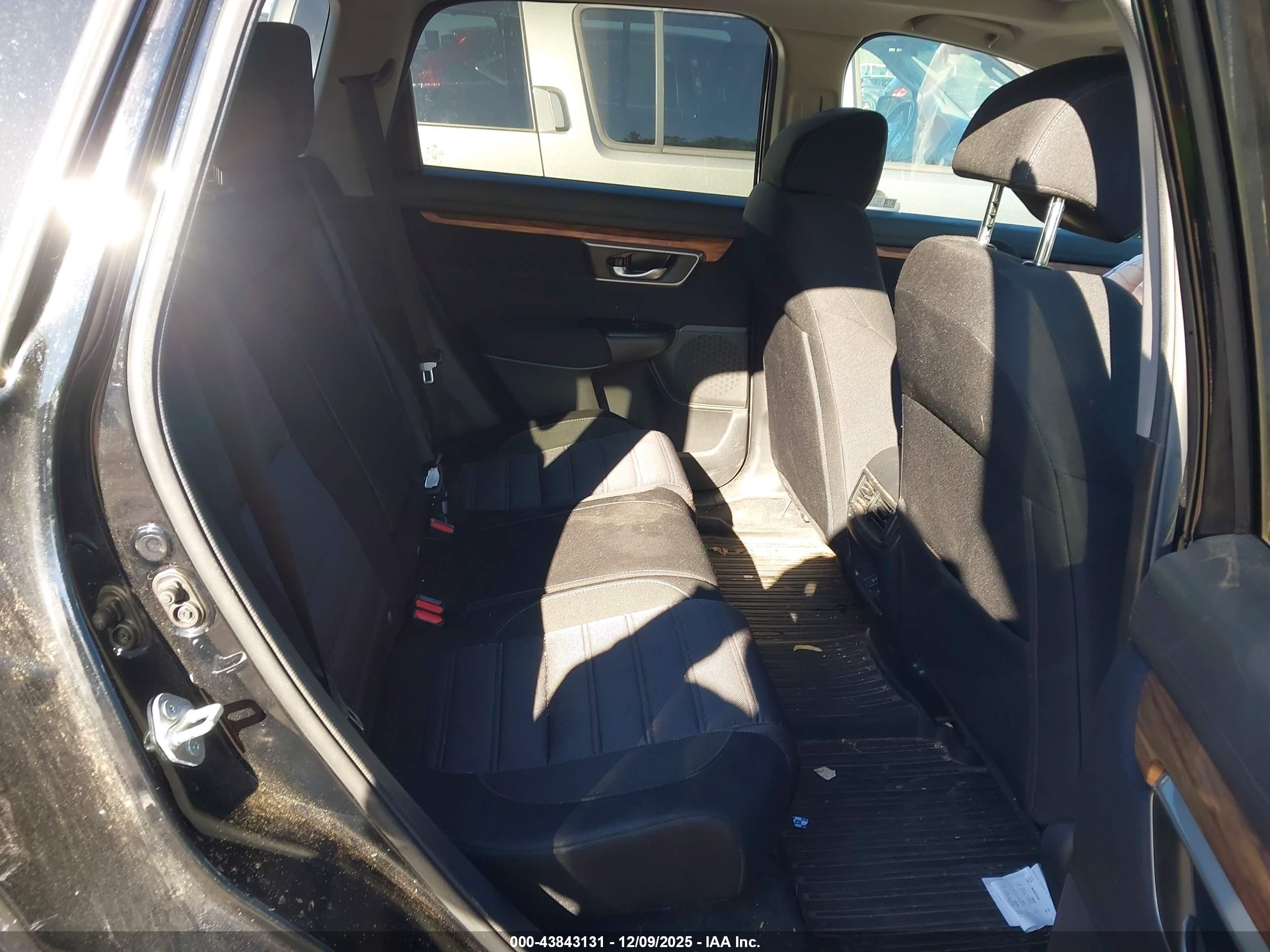 HONDA CR-V image 8