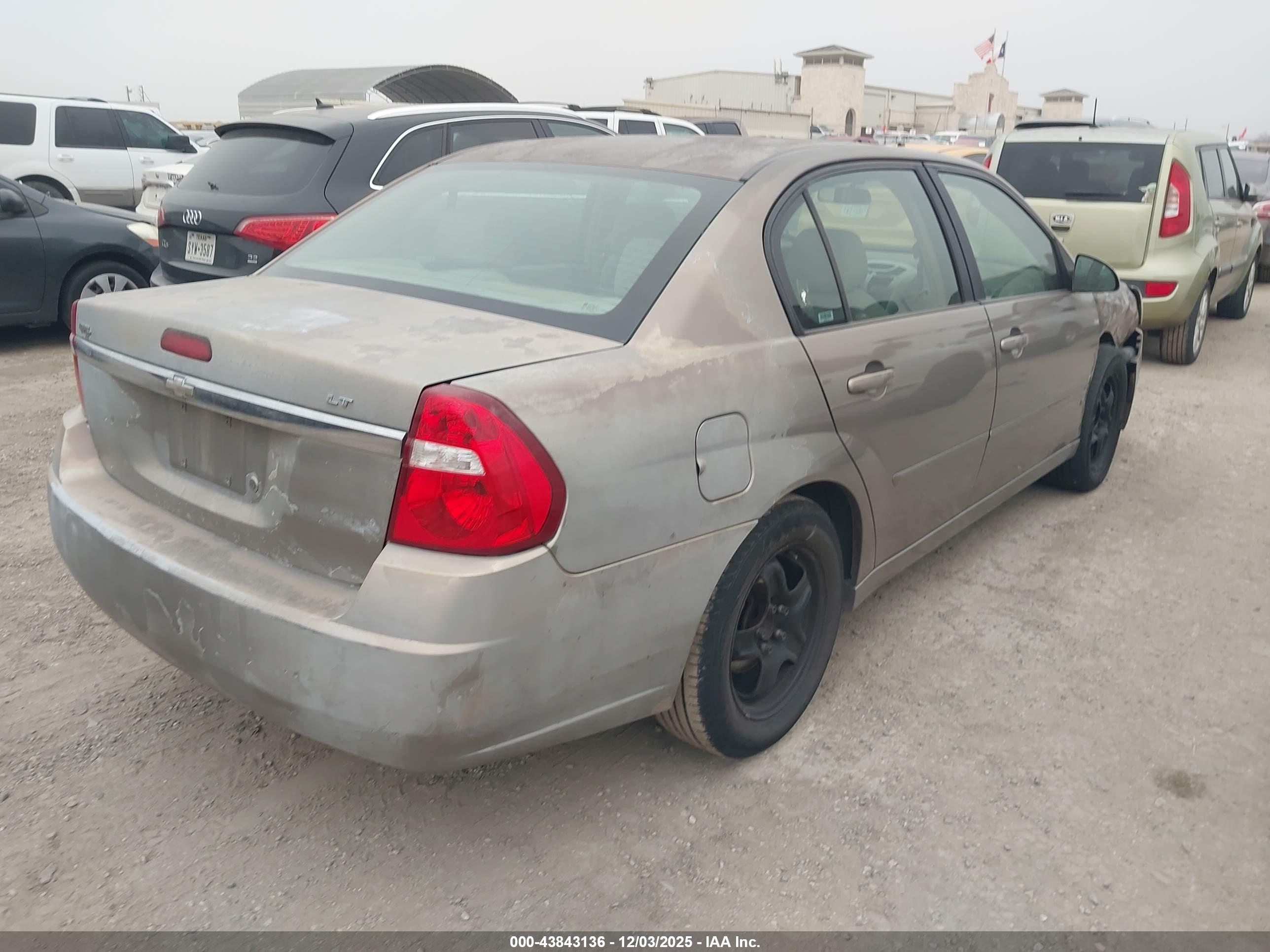 CHEVROLET MALIBU image 4