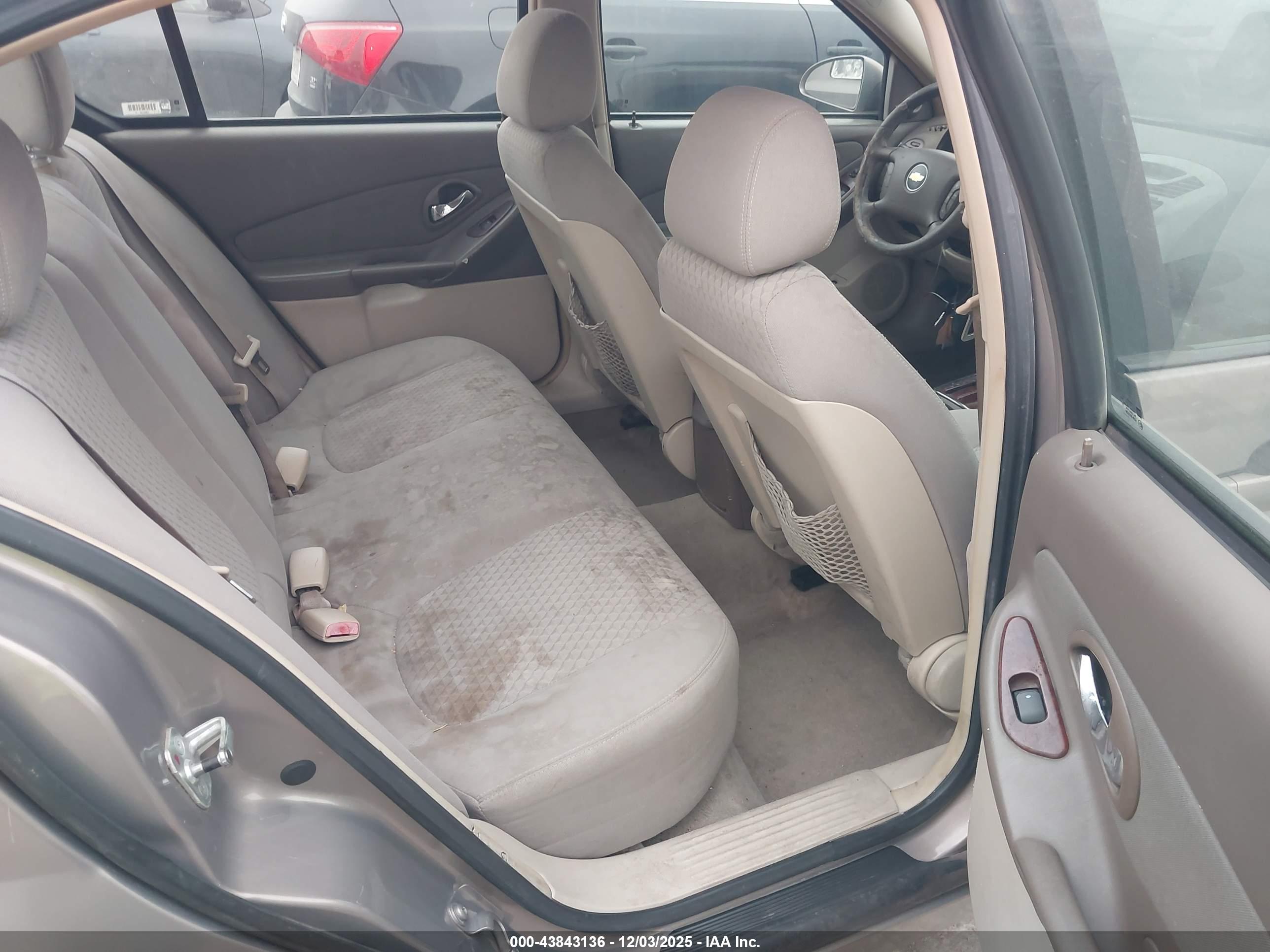 CHEVROLET MALIBU image 8