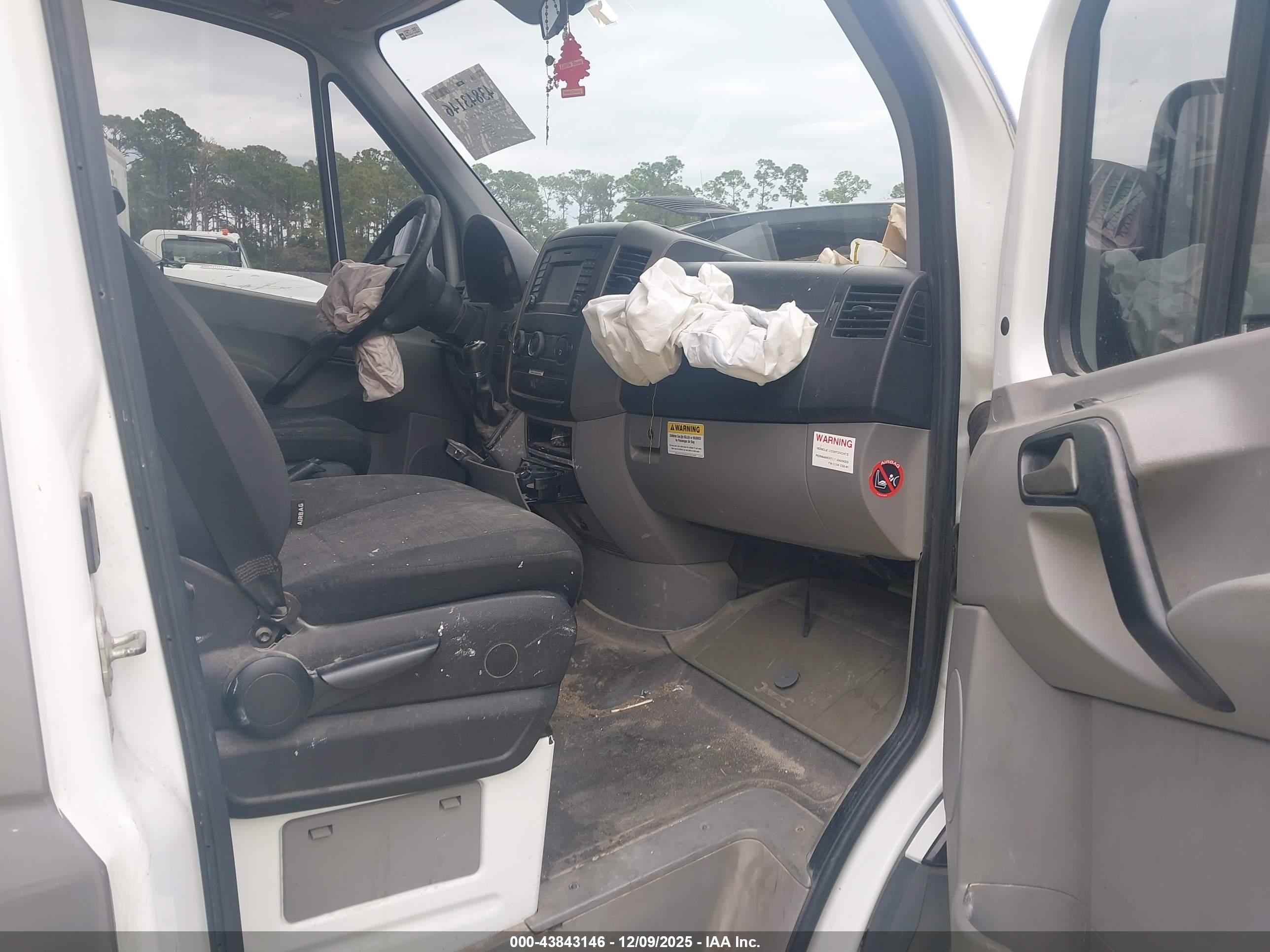 FREIGHTLINER SPRINTER image 5