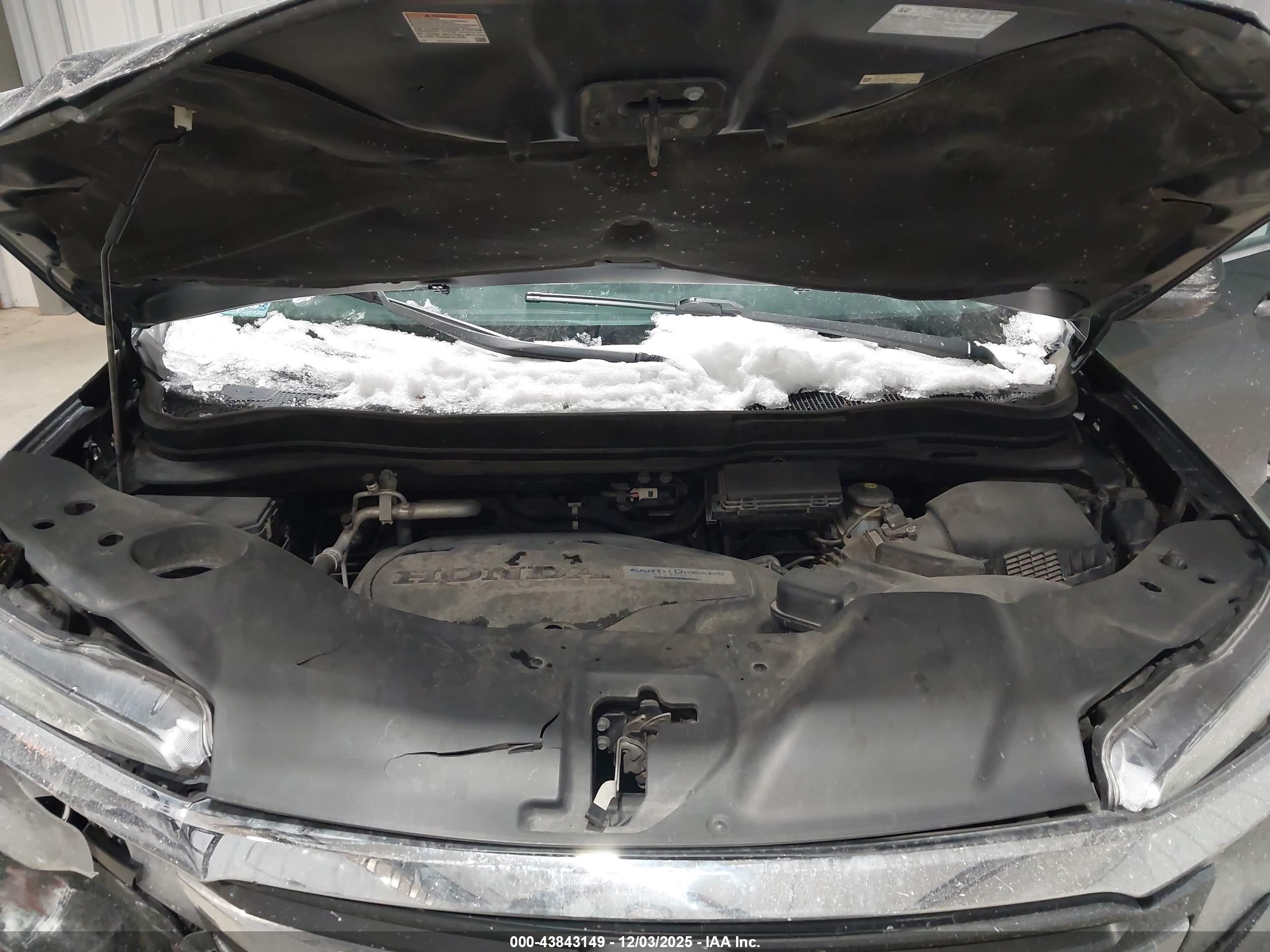 HONDA PILOT image 10